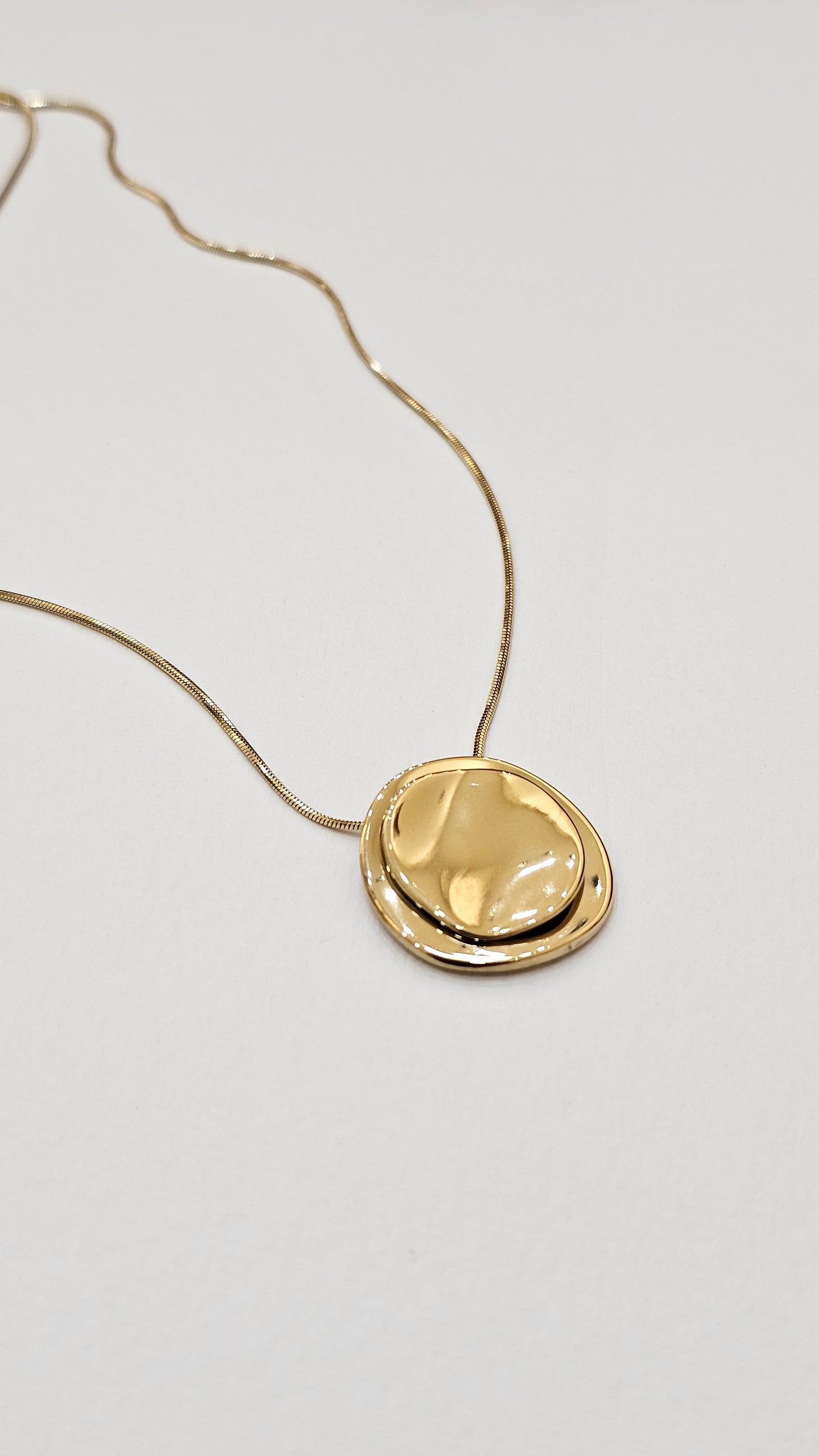 GOLD PLATED PENDANT