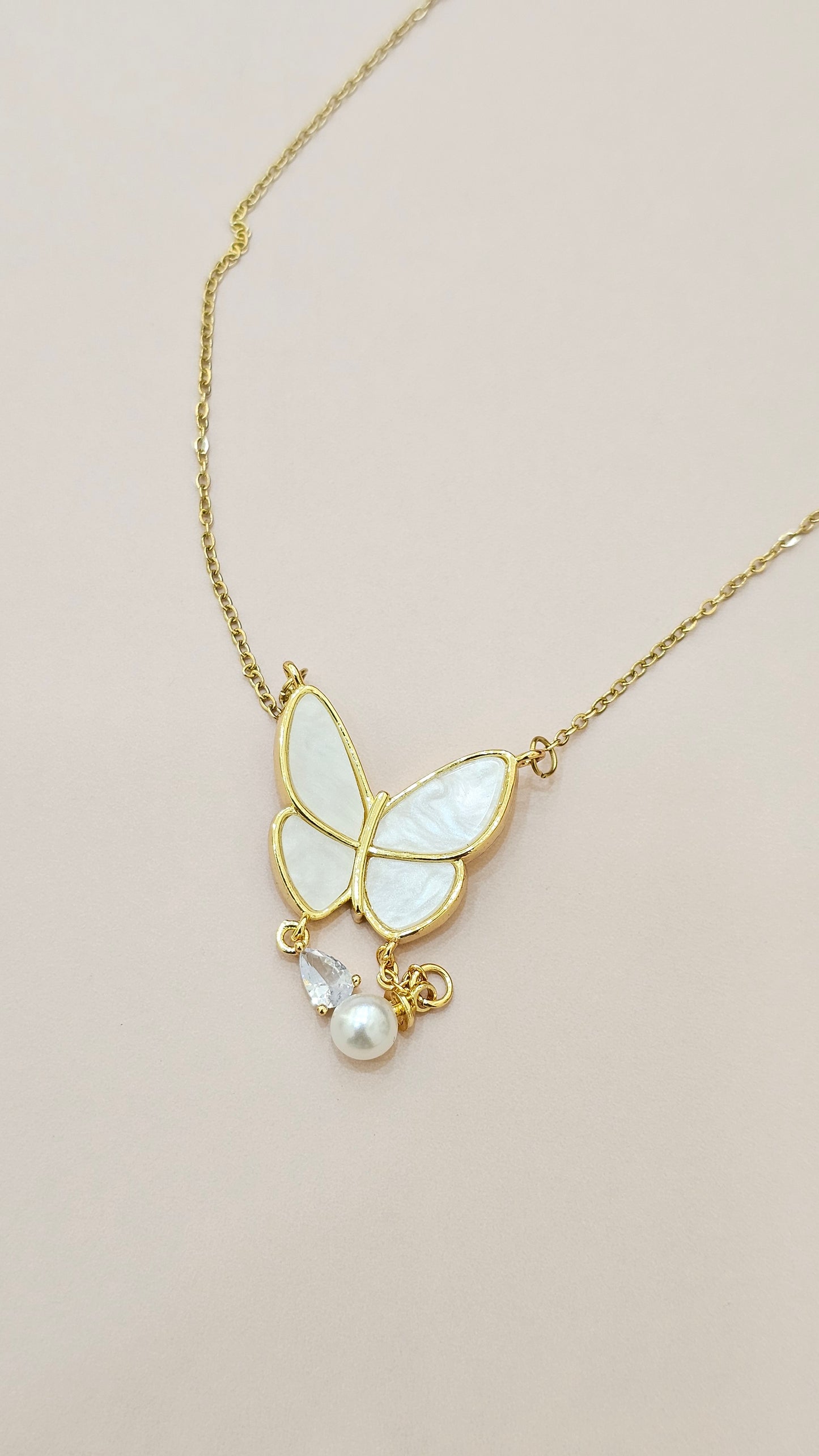 GOLD PLATED PENDANT