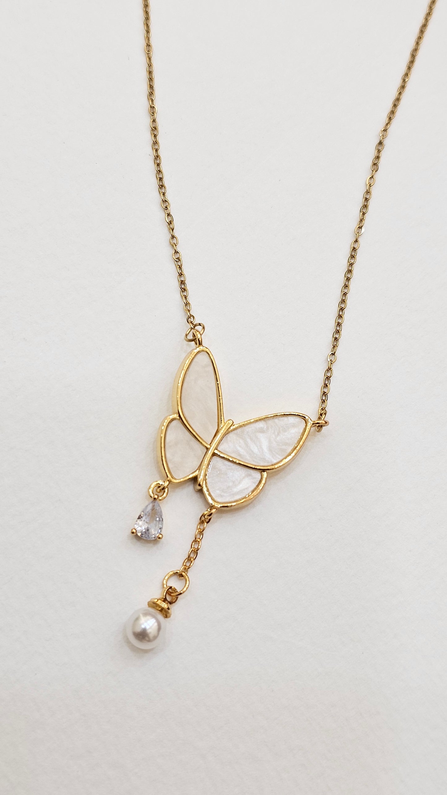 GOLD PLATED PENDANT
