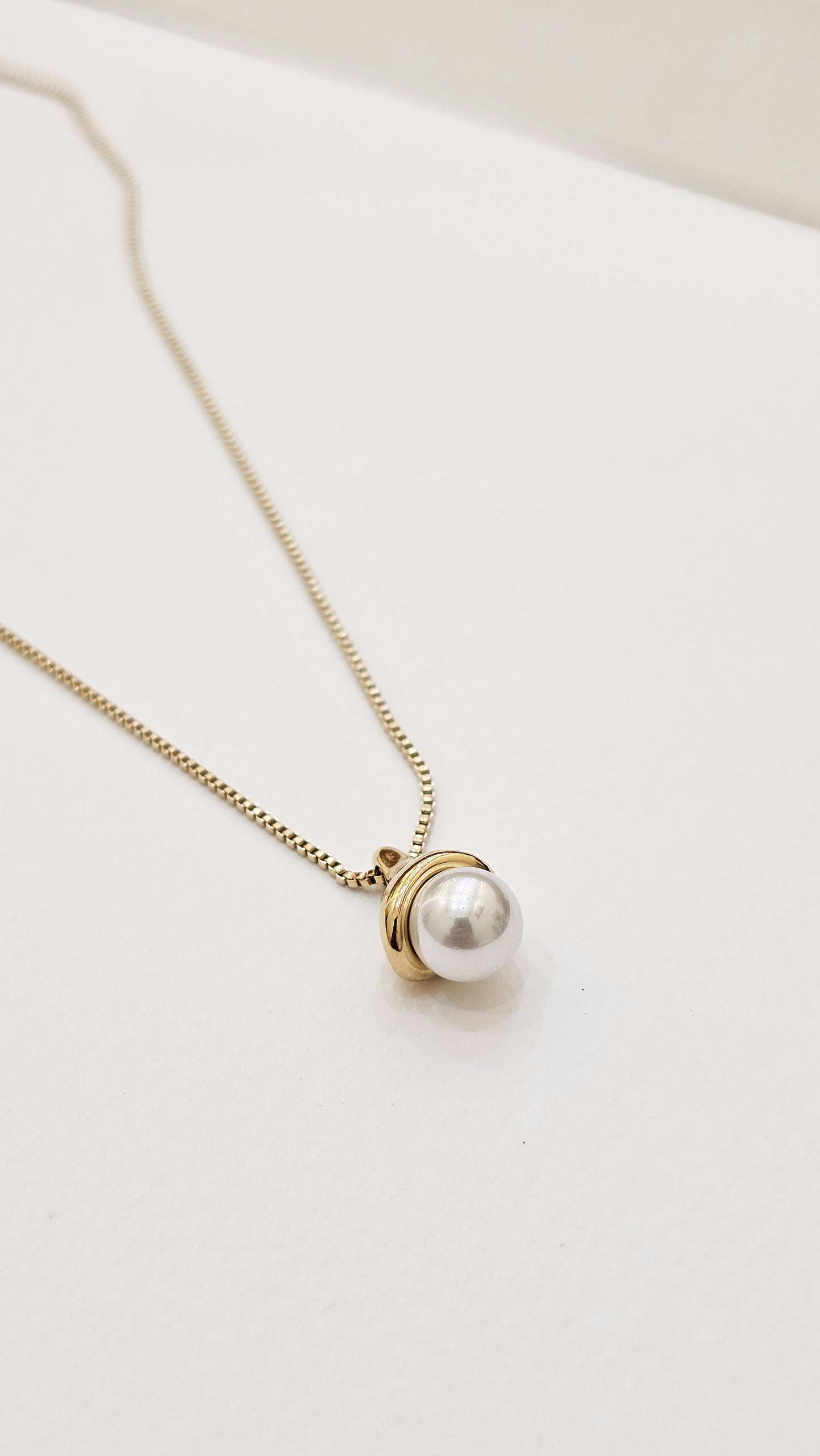GOLD PLATED PENDANT