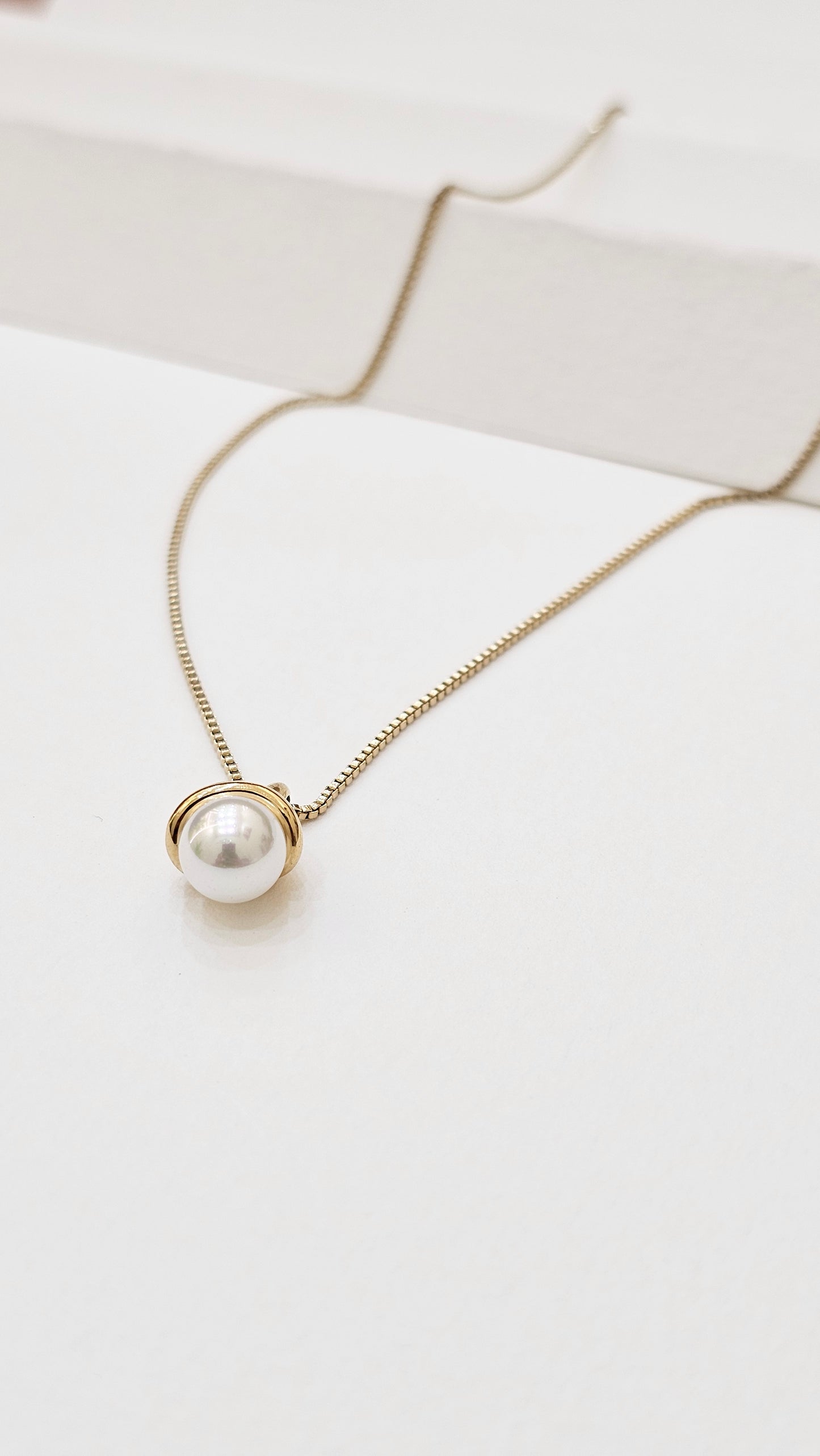GOLD PLATED PENDANT