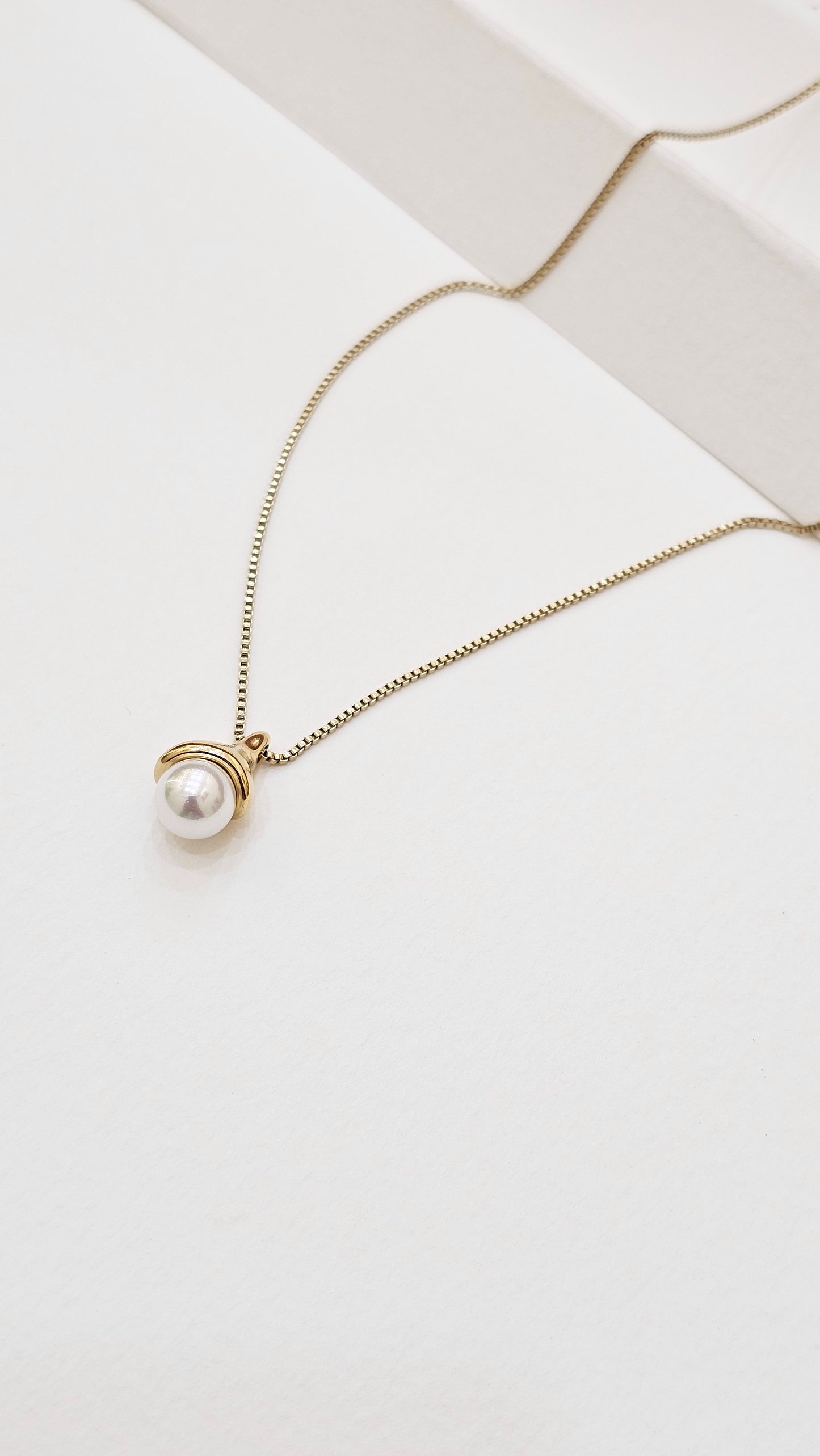 GOLD PLATED PENDANT