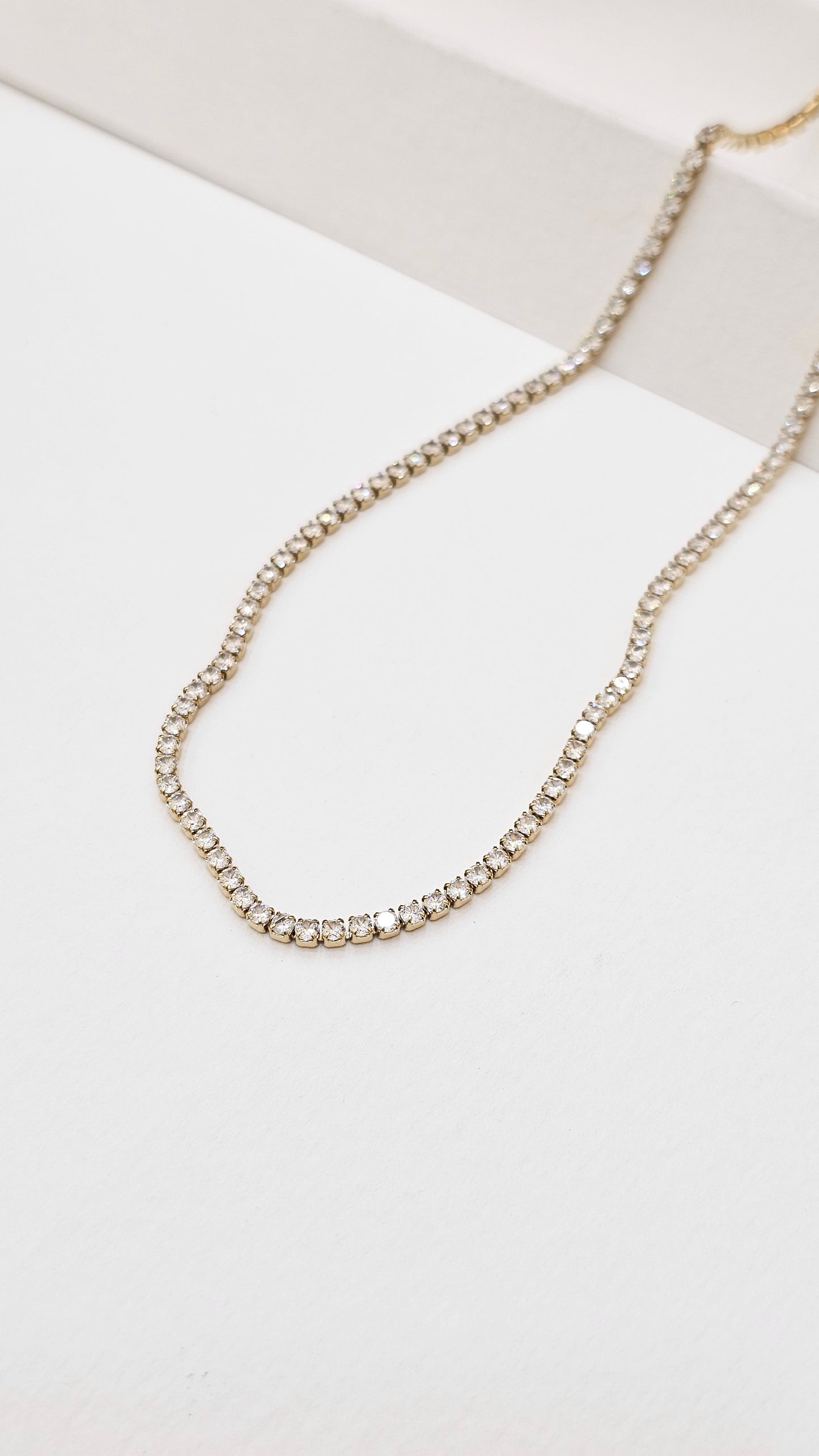 GOLD PLATED PENDANT