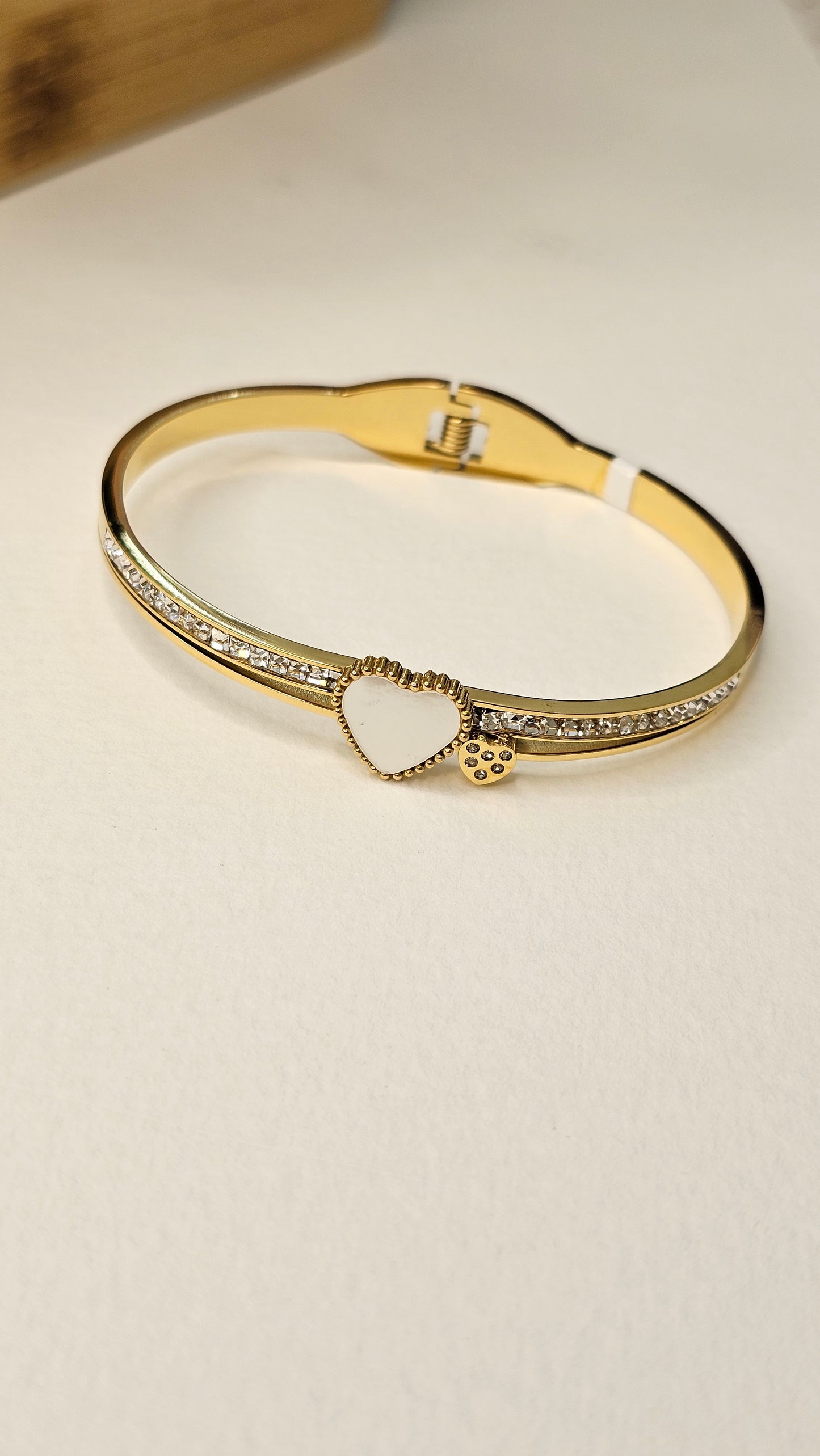 GOLD PLATED BRACELET