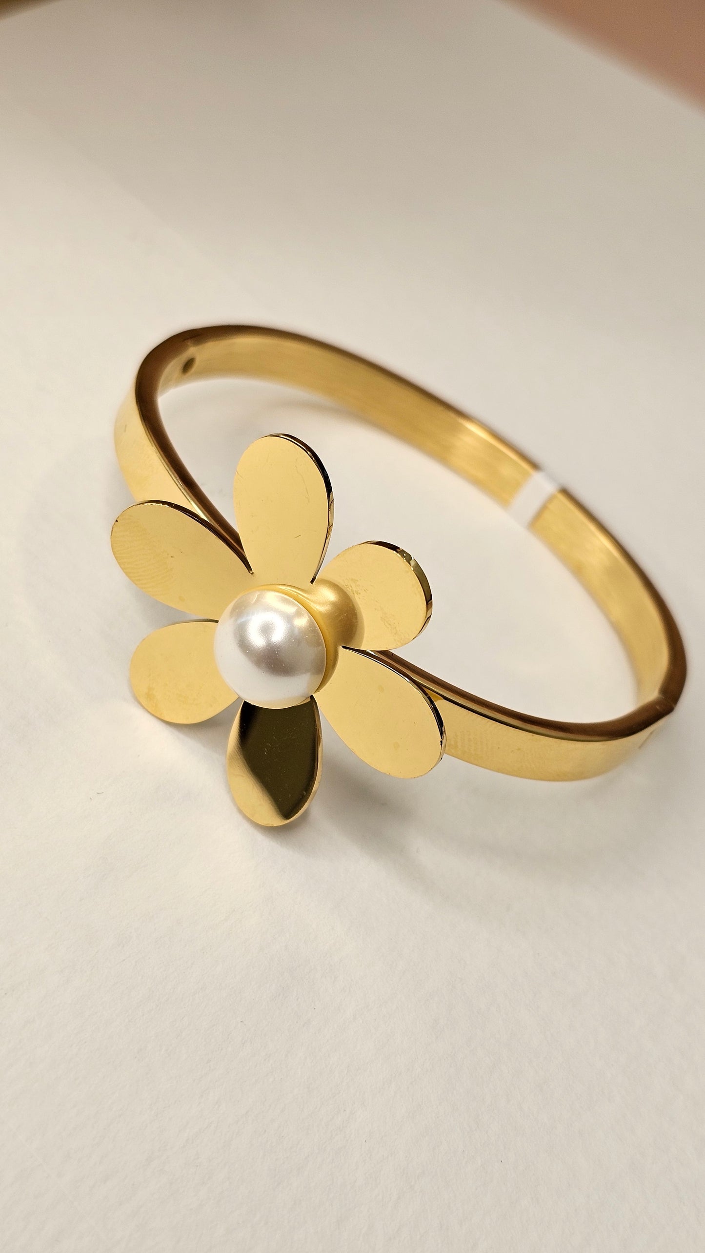 GOLD PLATED BRACELET