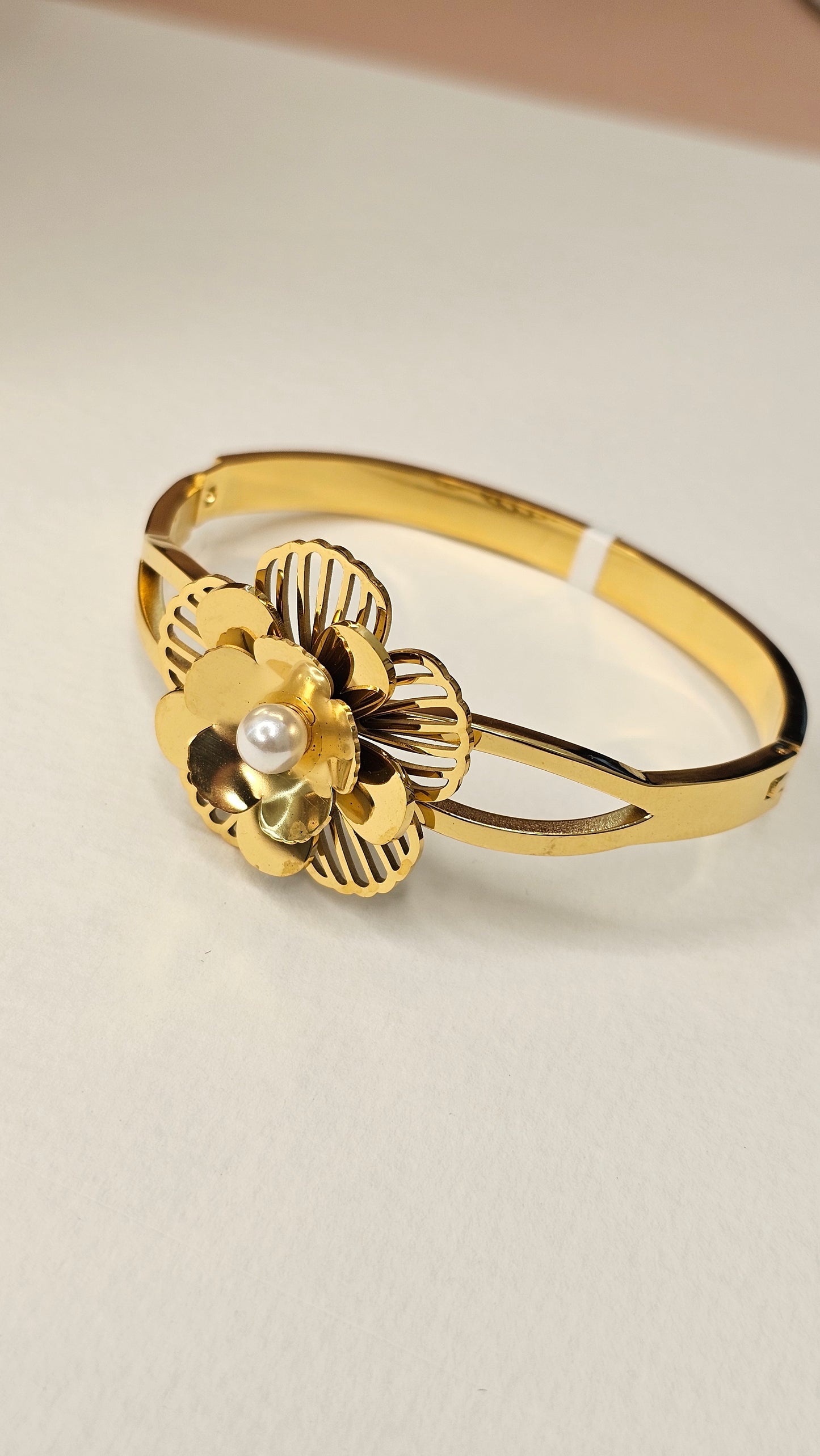 GOLD PLATED BRACELET