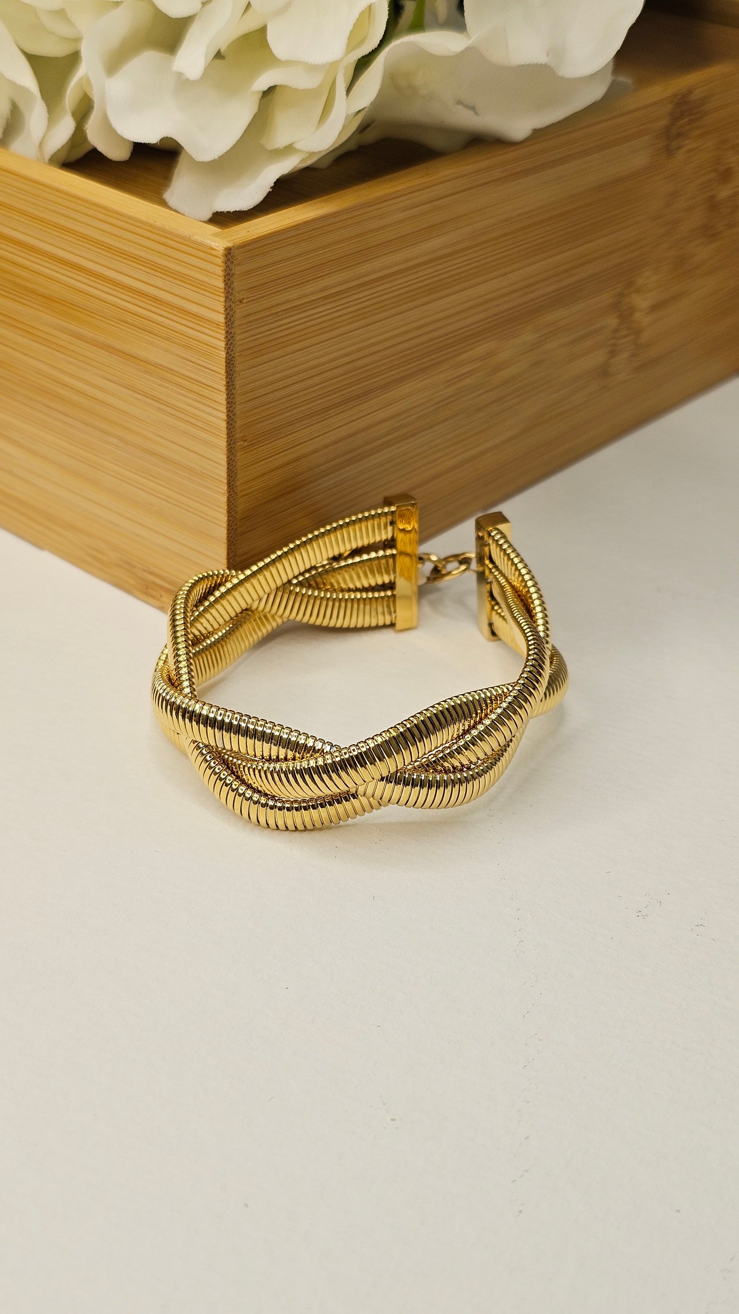 GOLD PLATED BRACELET