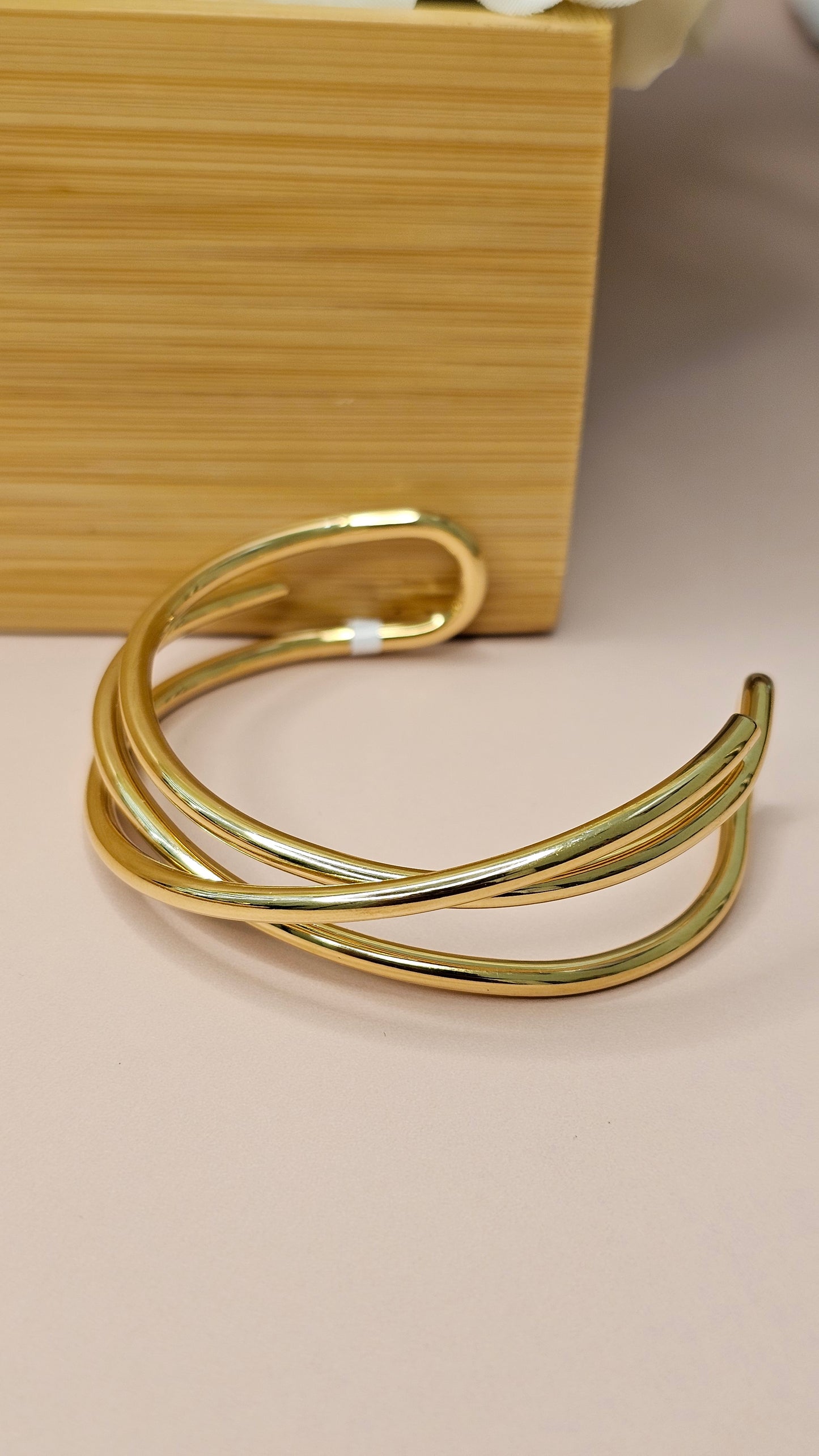 GOLD PLATED BRACELET