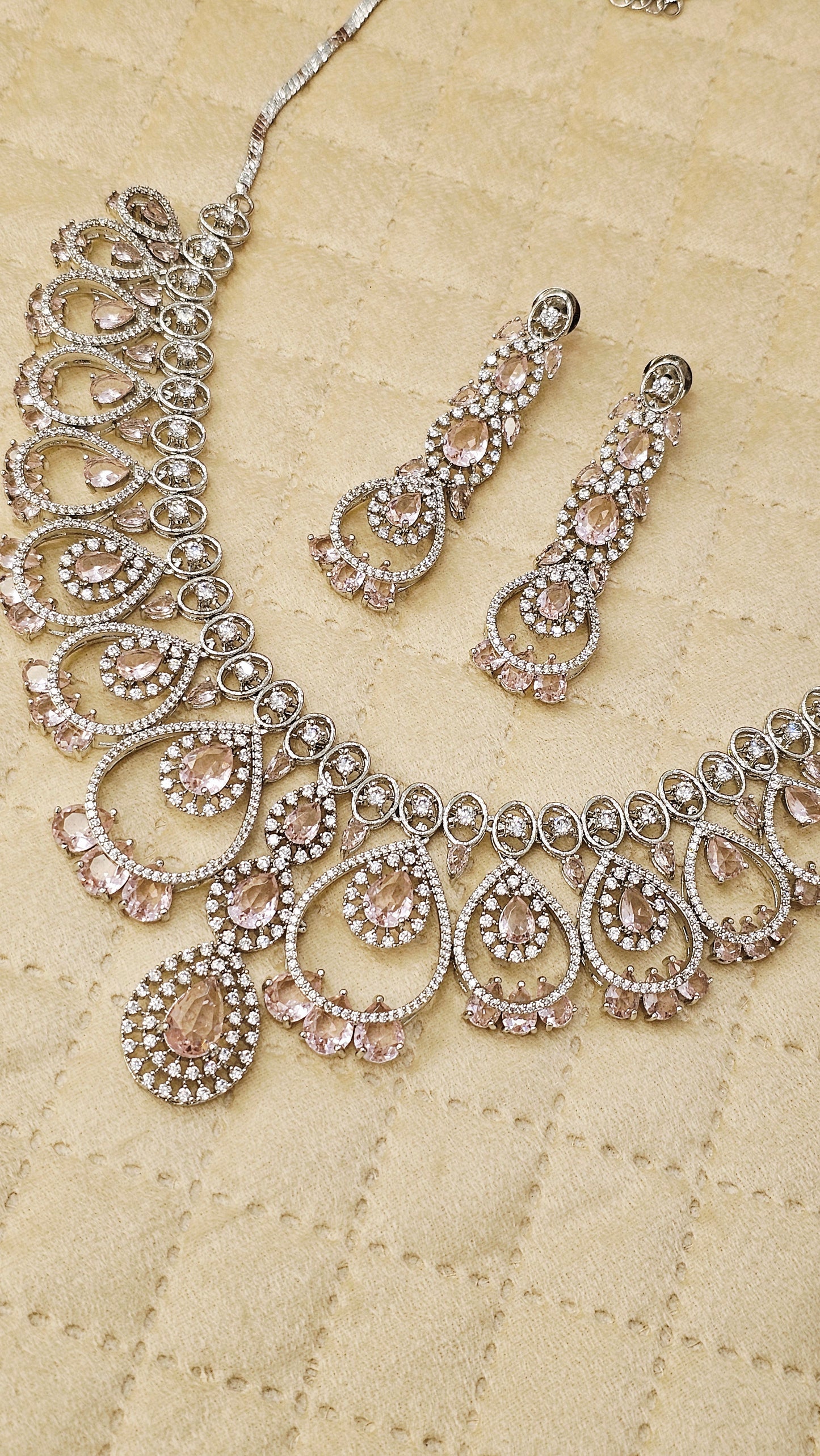 ZIRCONIA NECKLACE SET