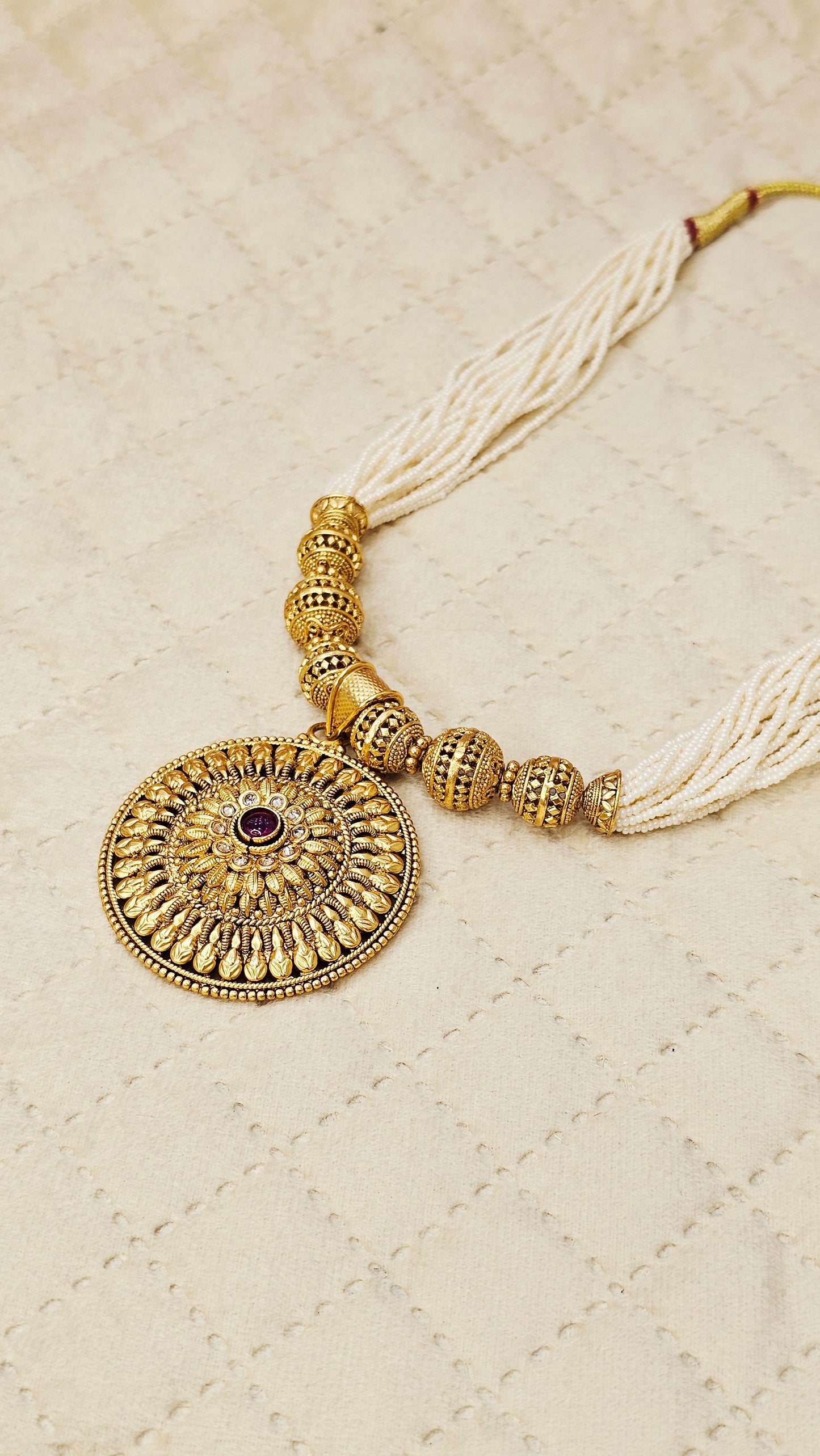 NECKLACE SET