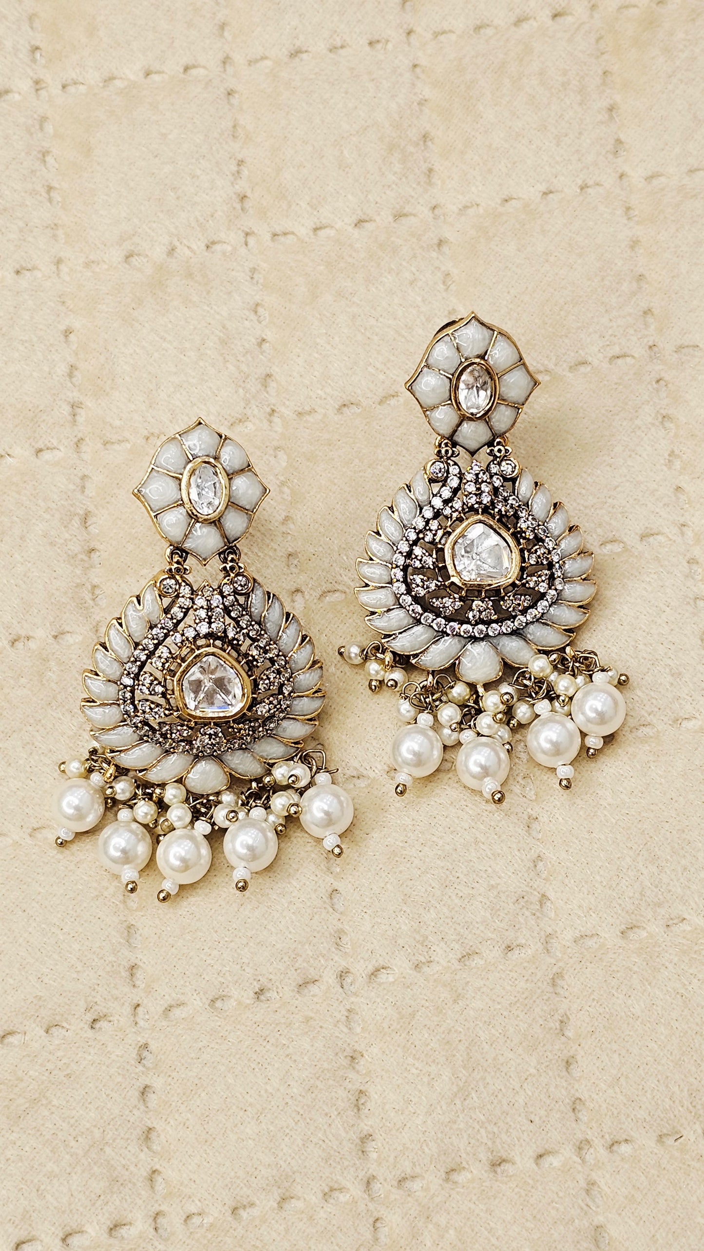 KUNDAN NECKLACE SET