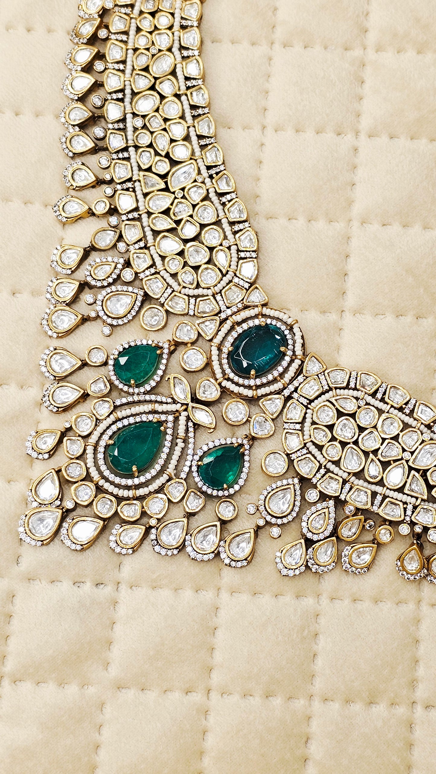 MOISSANITE NECLACE SET WITH MANG TIKA