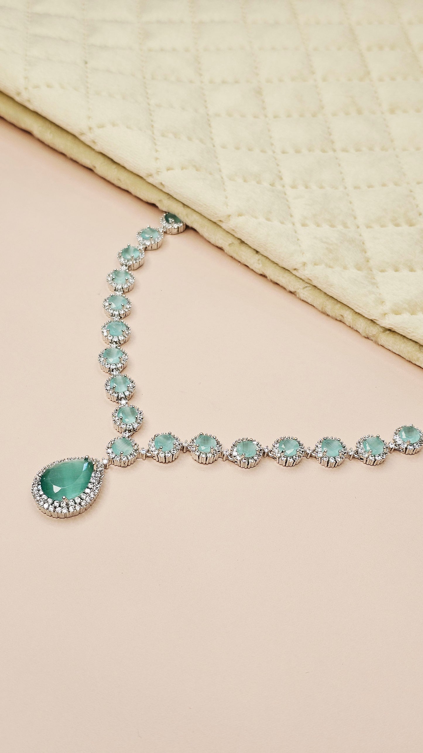 NECKLACE SET ZIRCONIA