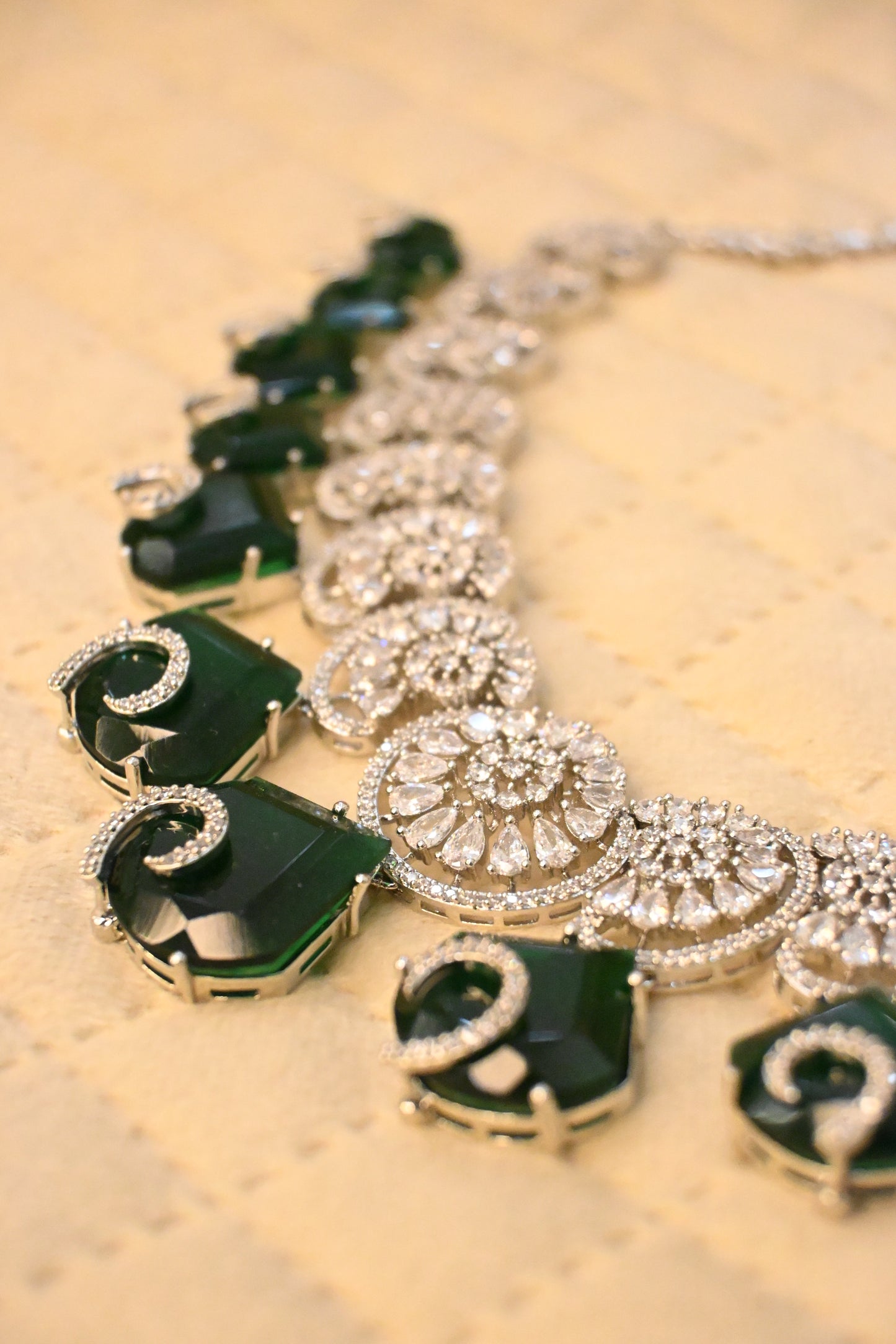 ZIRCON NECKLACE SET