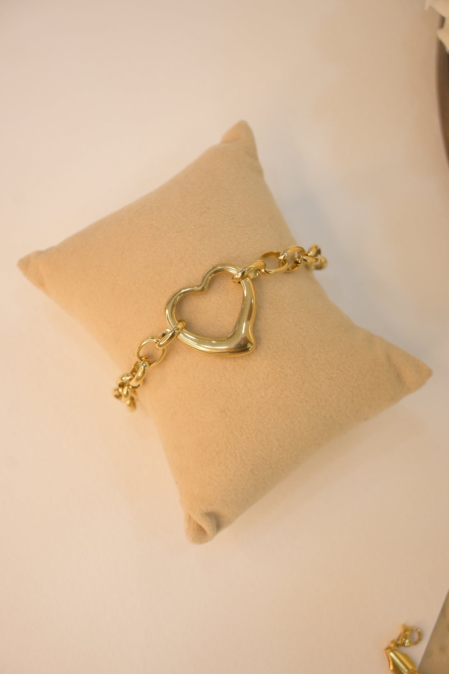 Heart Shape Chain Bracelet