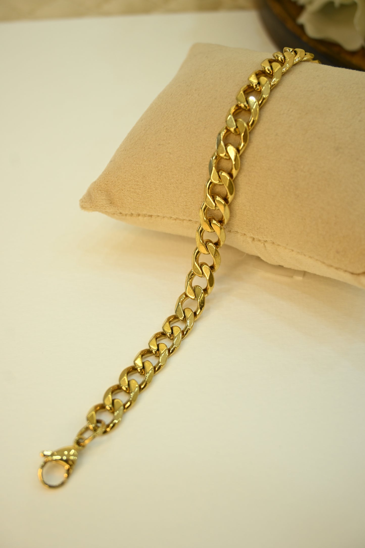 Classic Gold Chain Bracelet