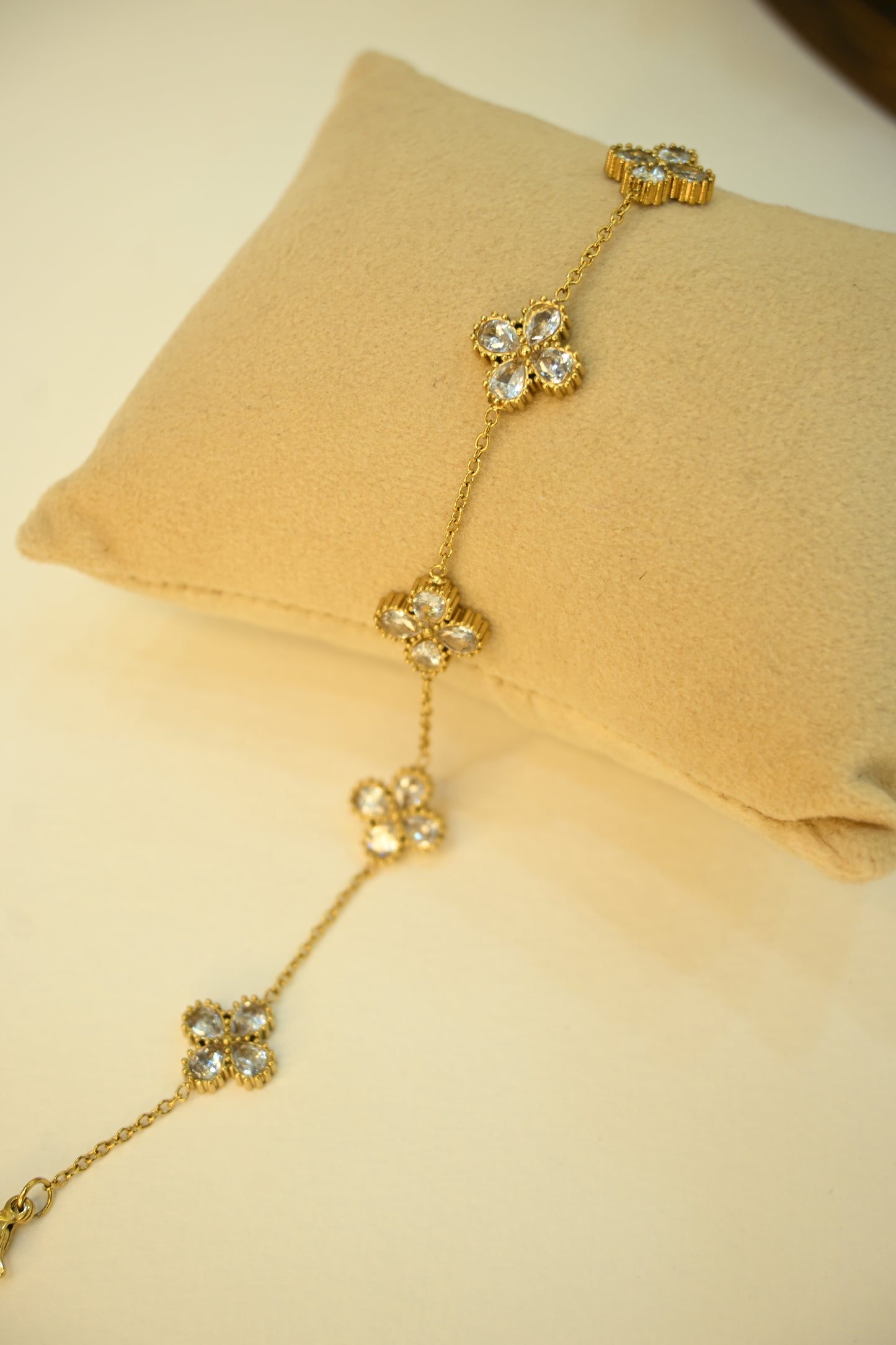 Cute Flower Bracelet