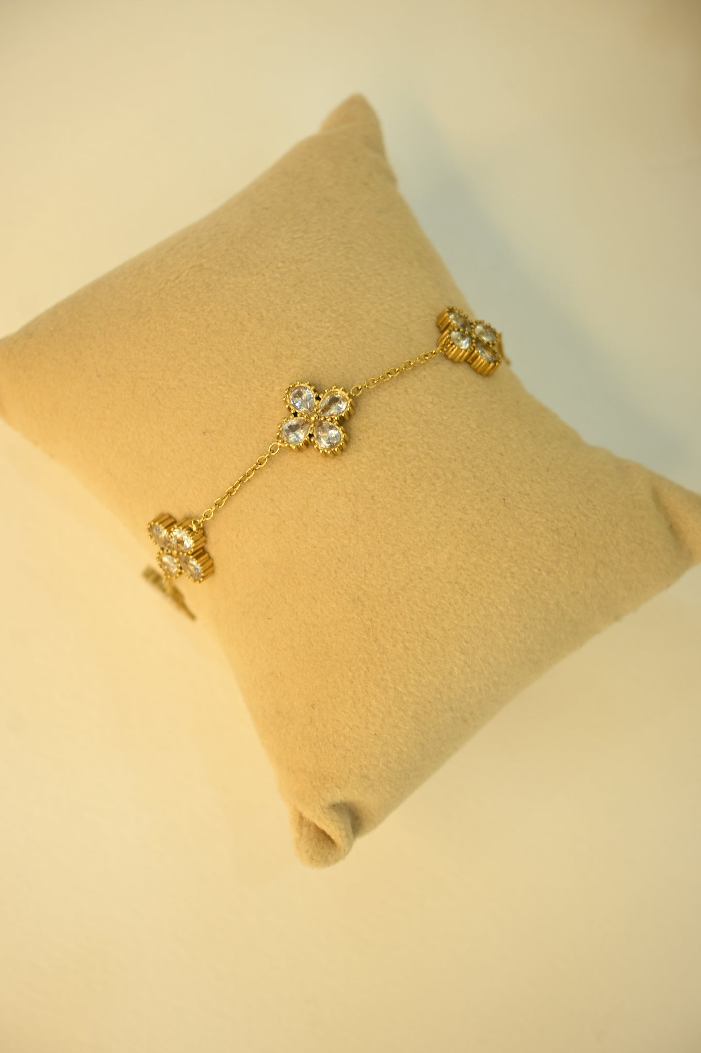 Cute Flower Bracelet