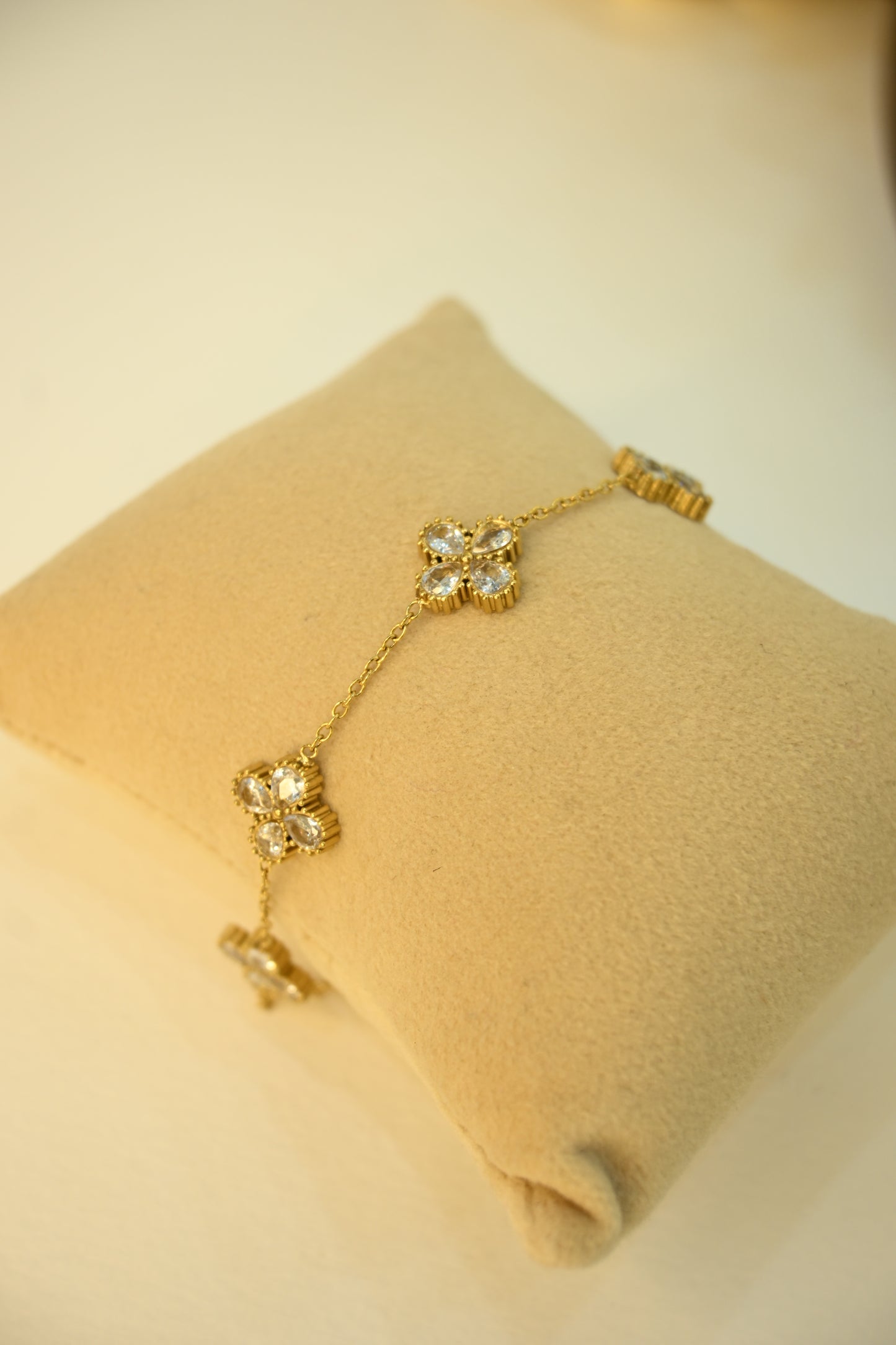Cute Flower Bracelet