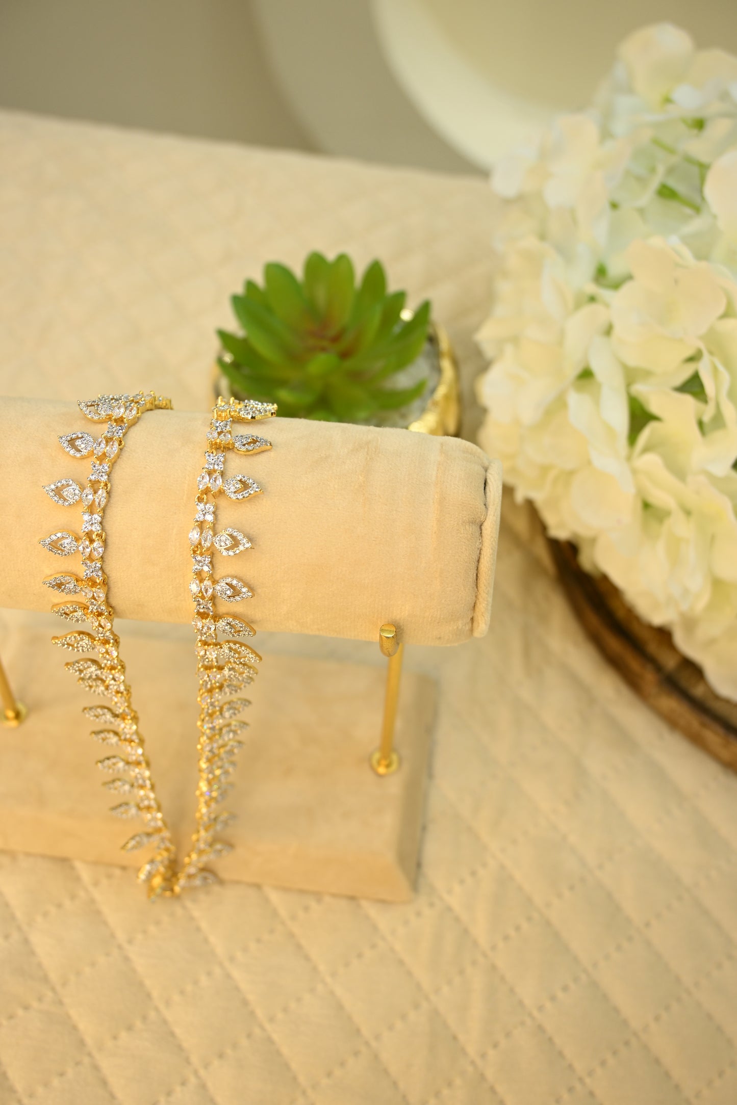 Leaf Cubic Zirconia Anklet