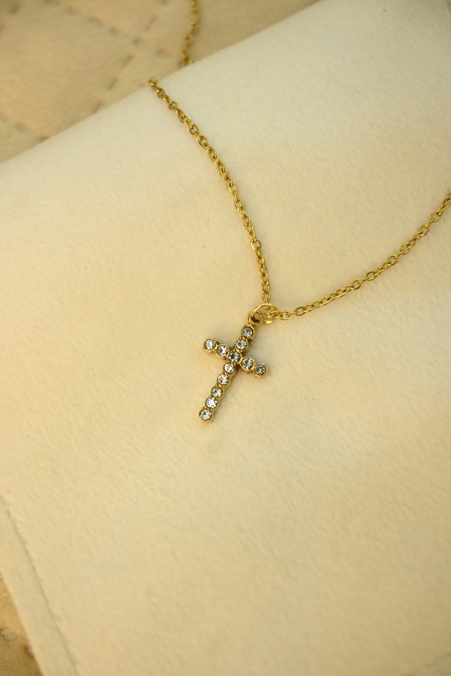 CROSS PENDANT