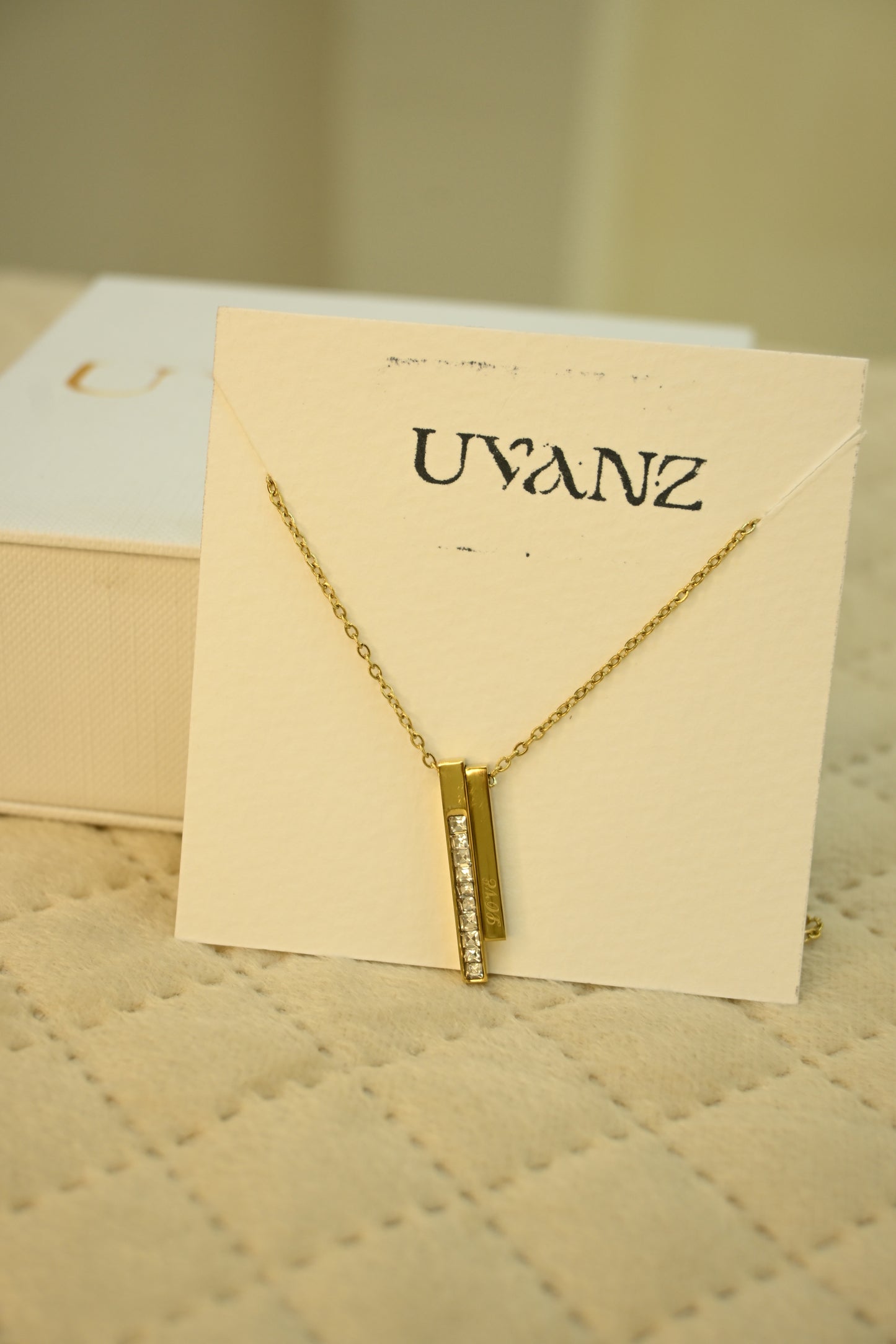 STRAIGHT LINE PENDANT