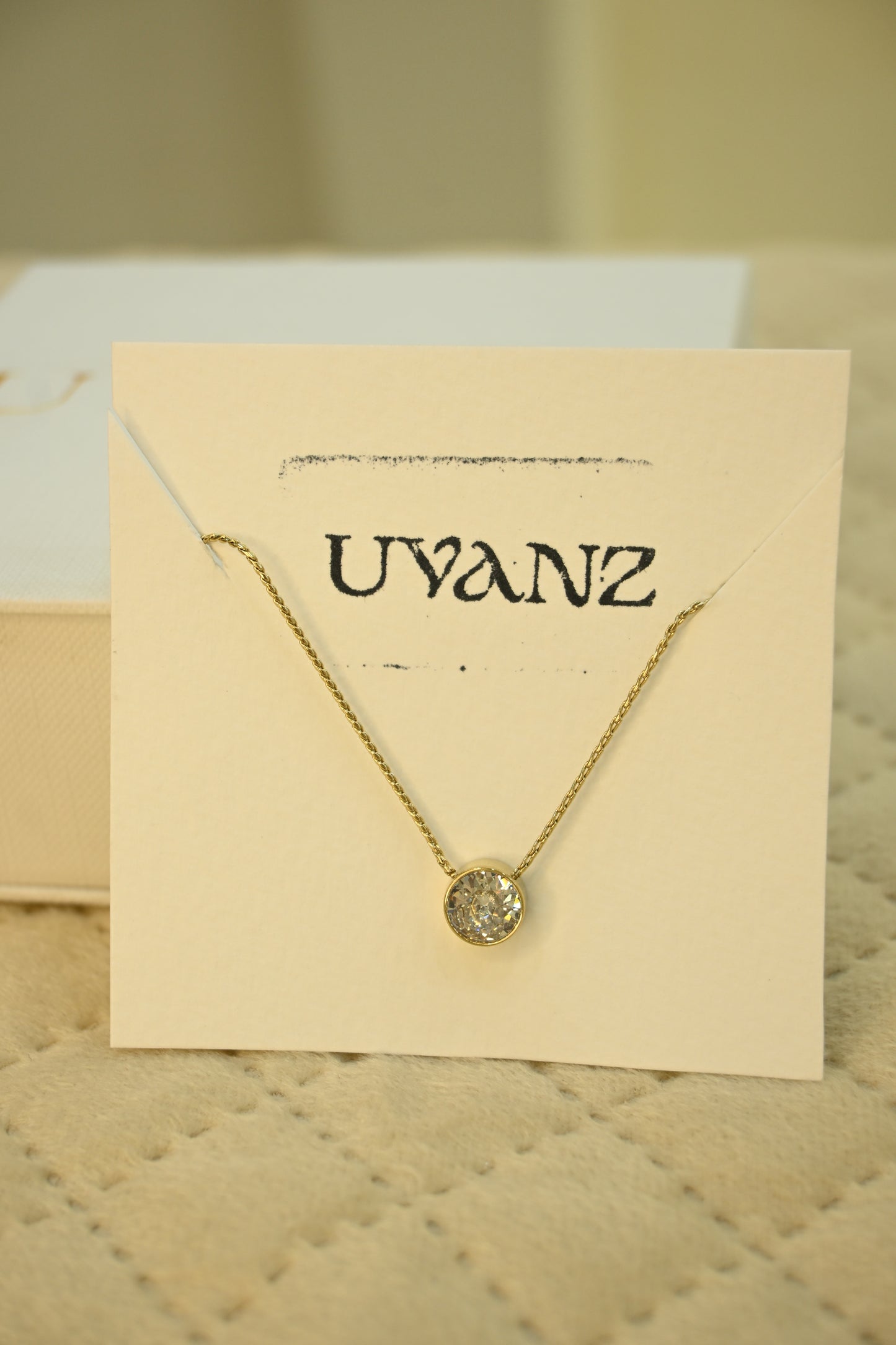 DIAMOND PENDANT