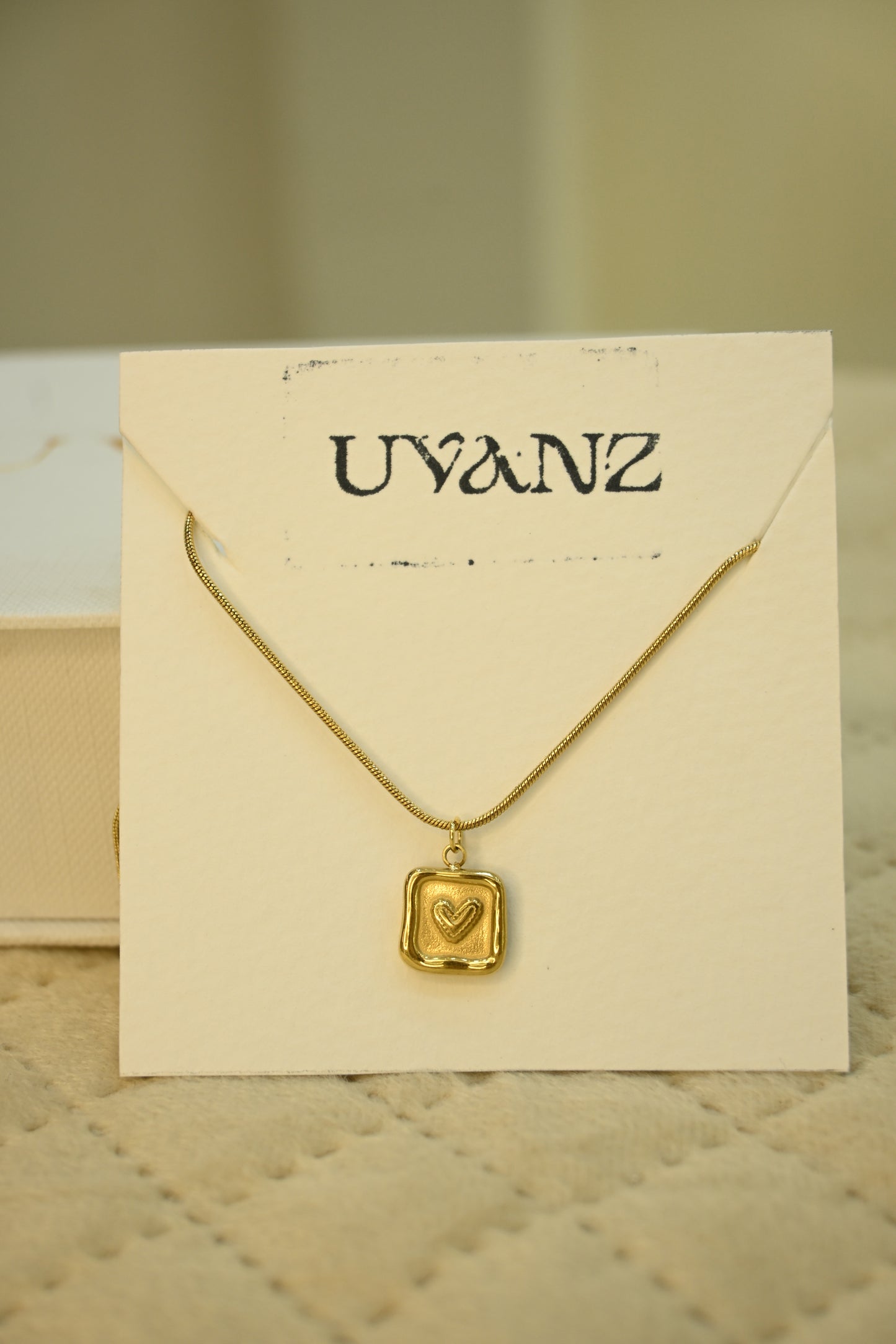 CUTE PENDANT