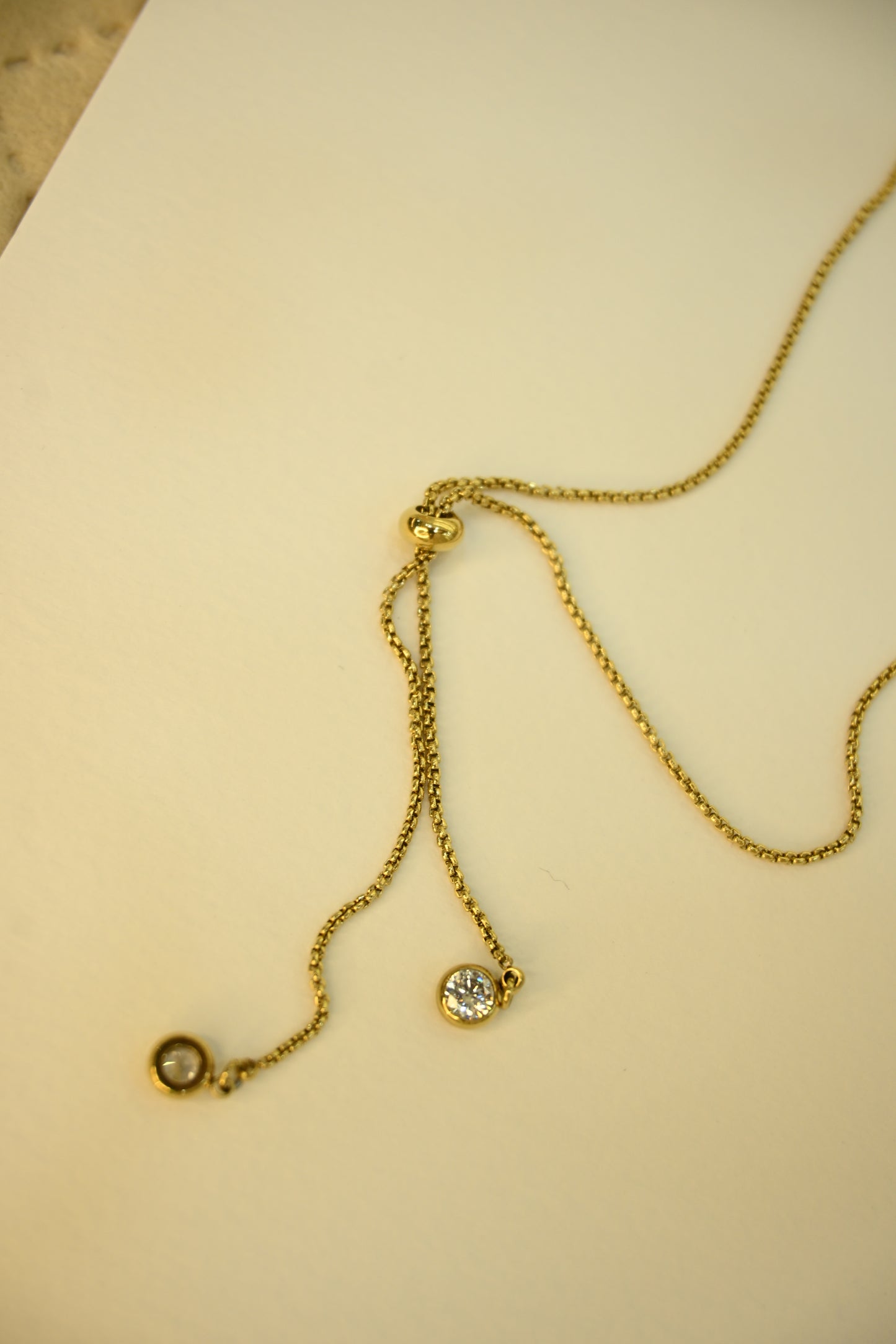 ADJUSTABLE BEADED PENDANT