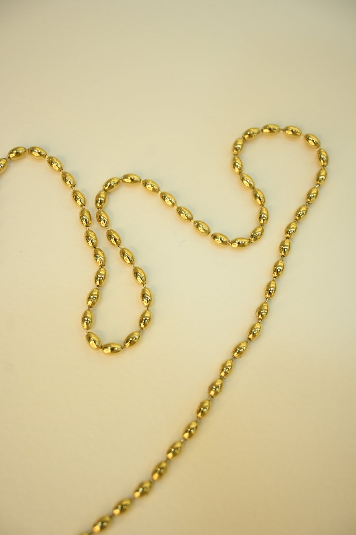 ADJUSTABLE BEADED PENDANT
