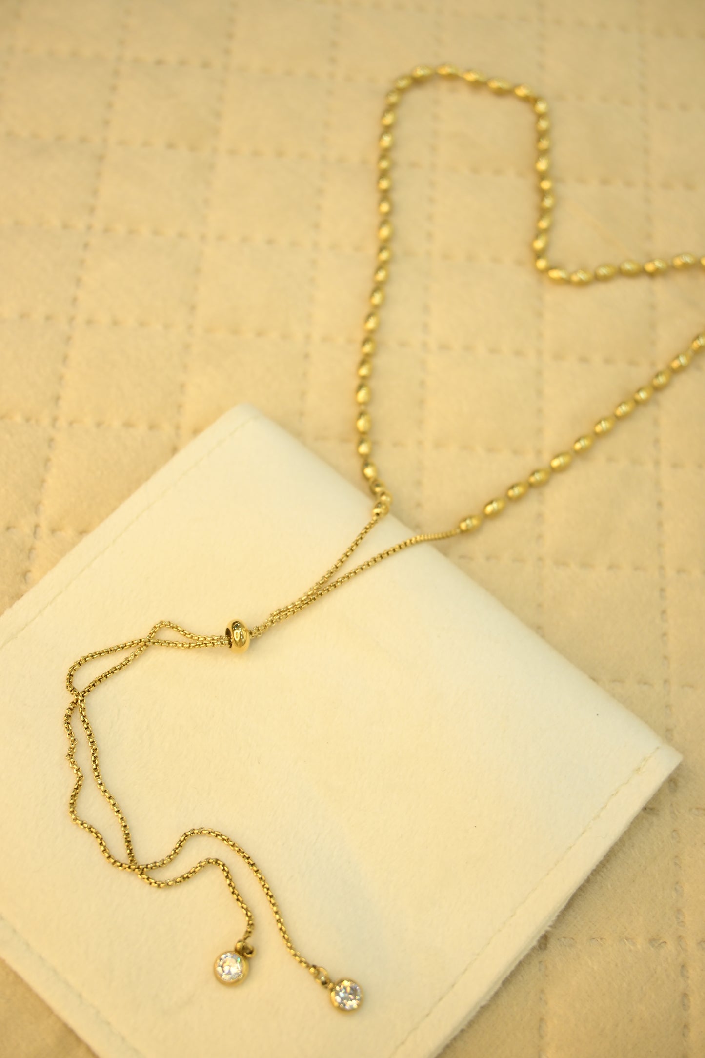 ADJUSTABLE BEADED PENDANT