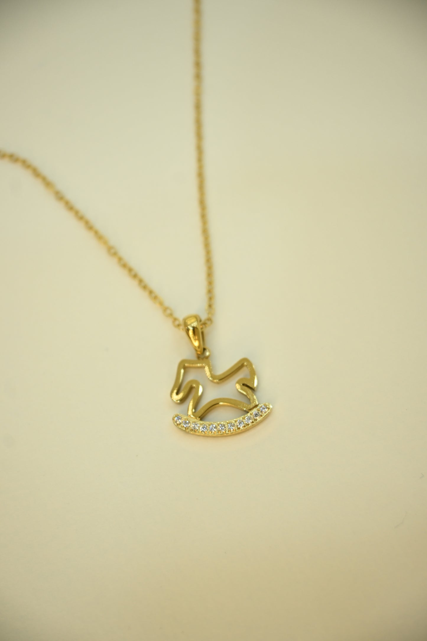 UNICORN NECLACE