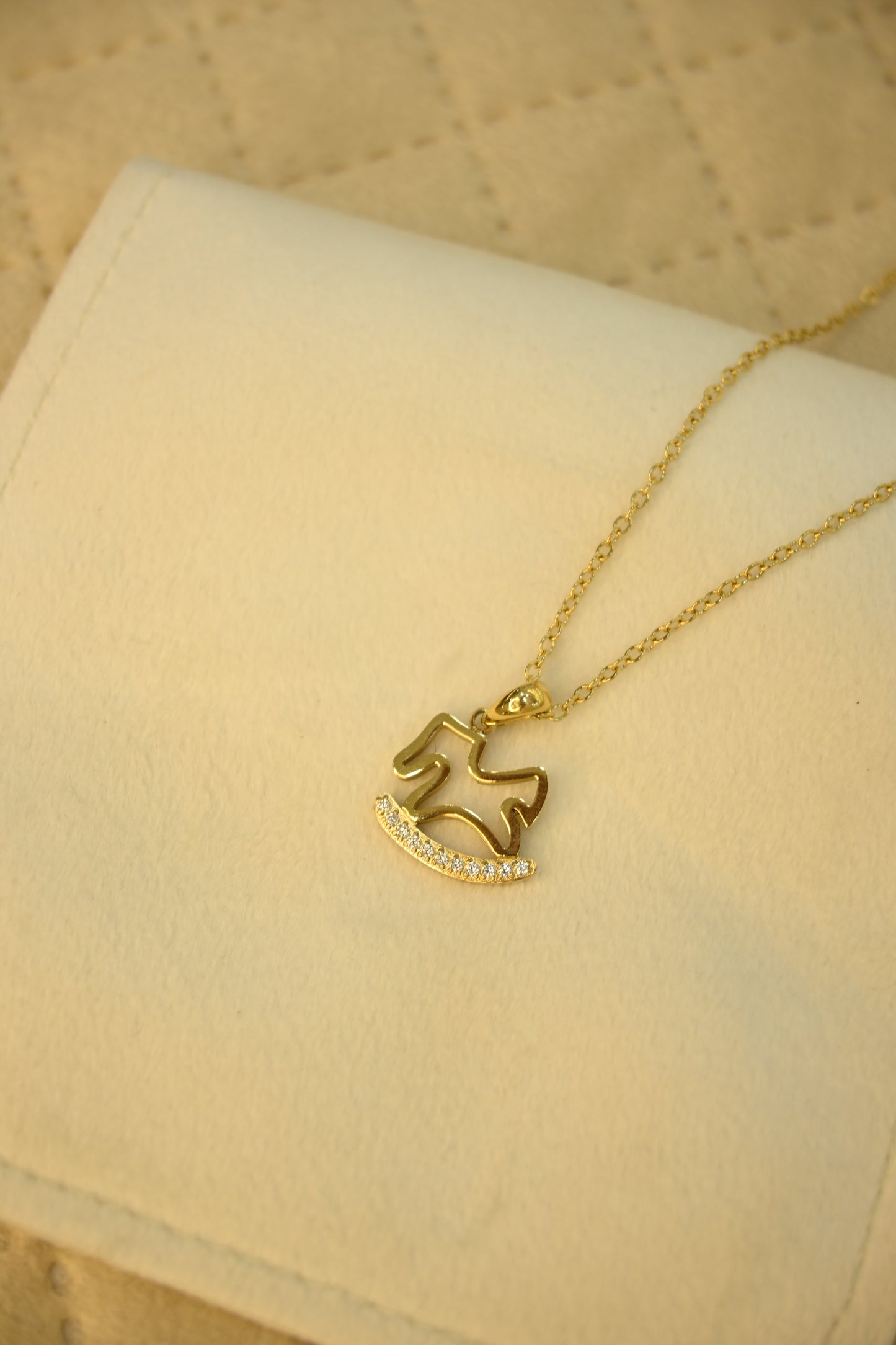 UNICORN NECLACE