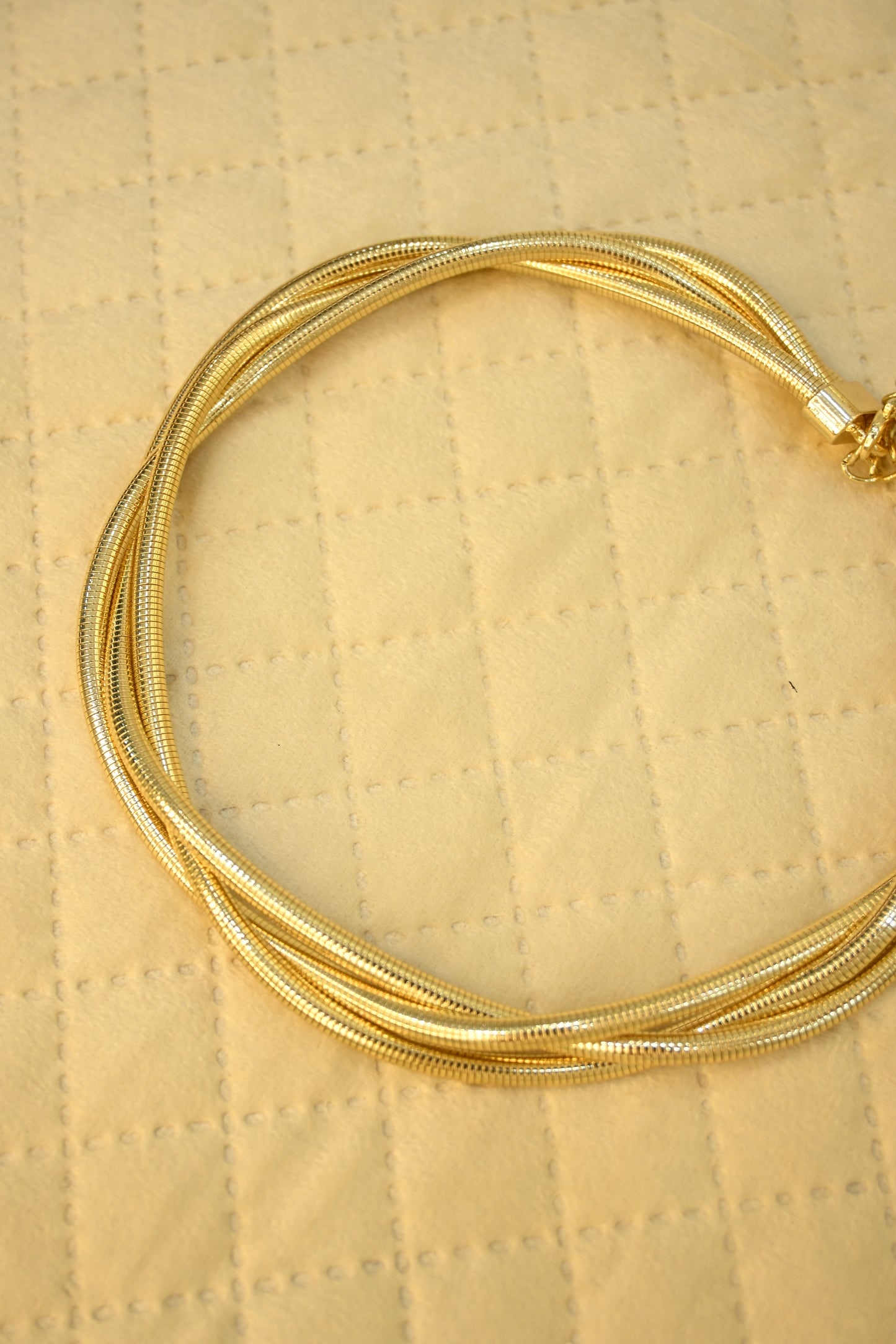 MULTILAYER WIRE PENDANT