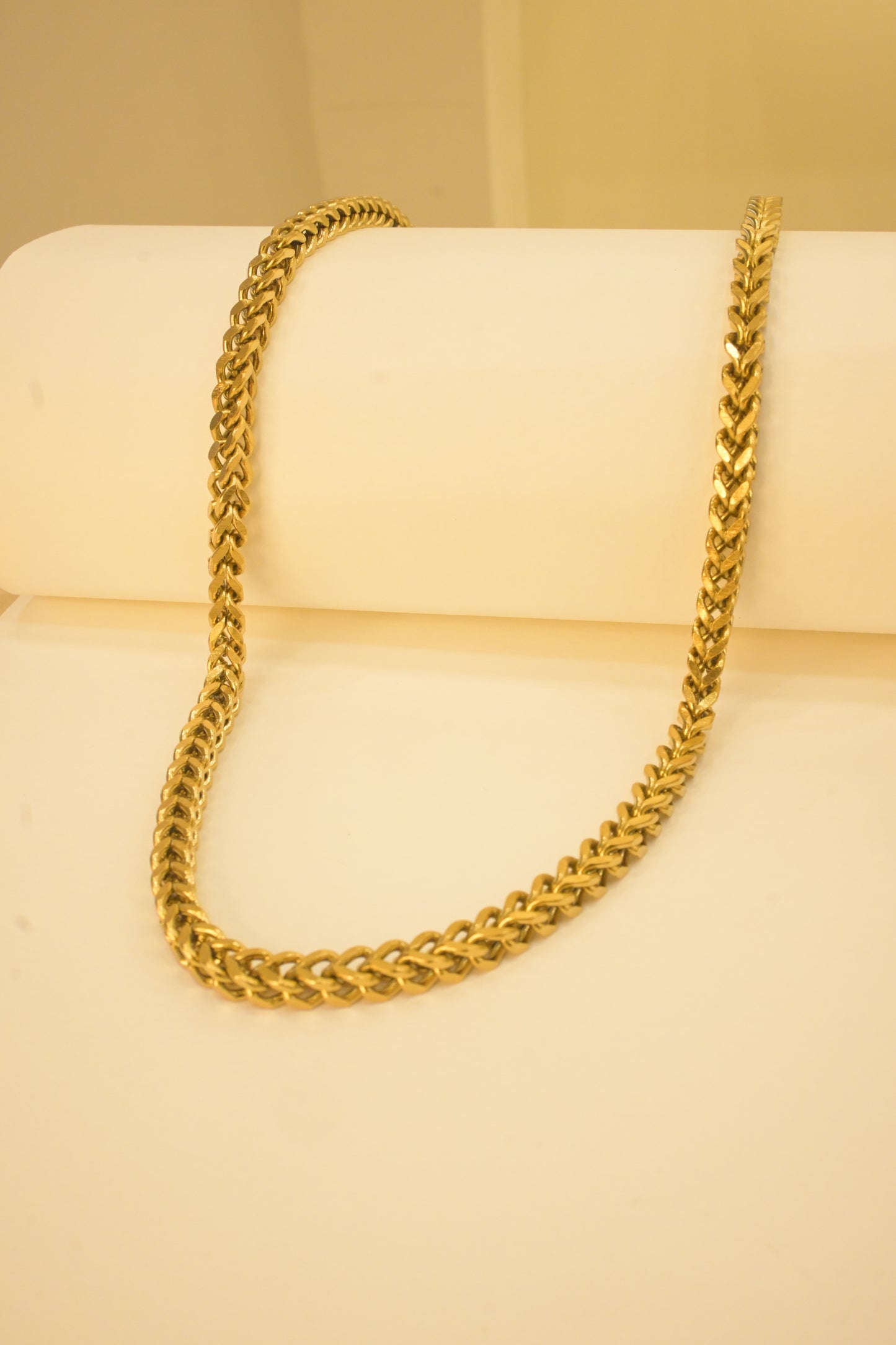 18K GOLD PLATED CHAIN
