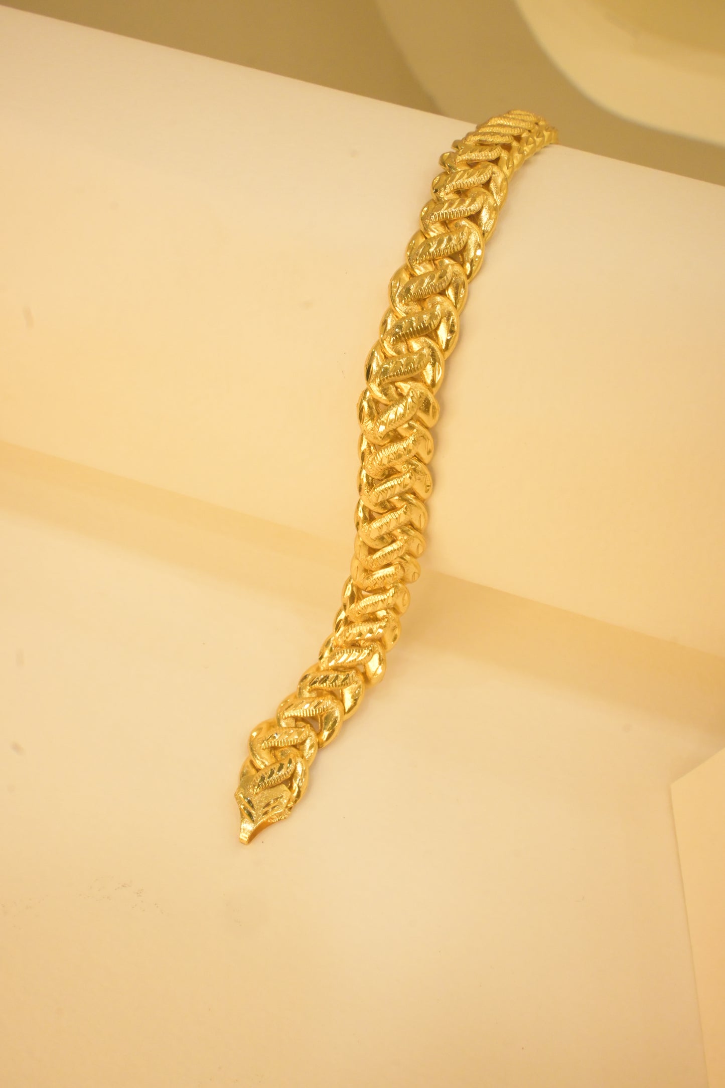 GOLD PLATED BRACELET