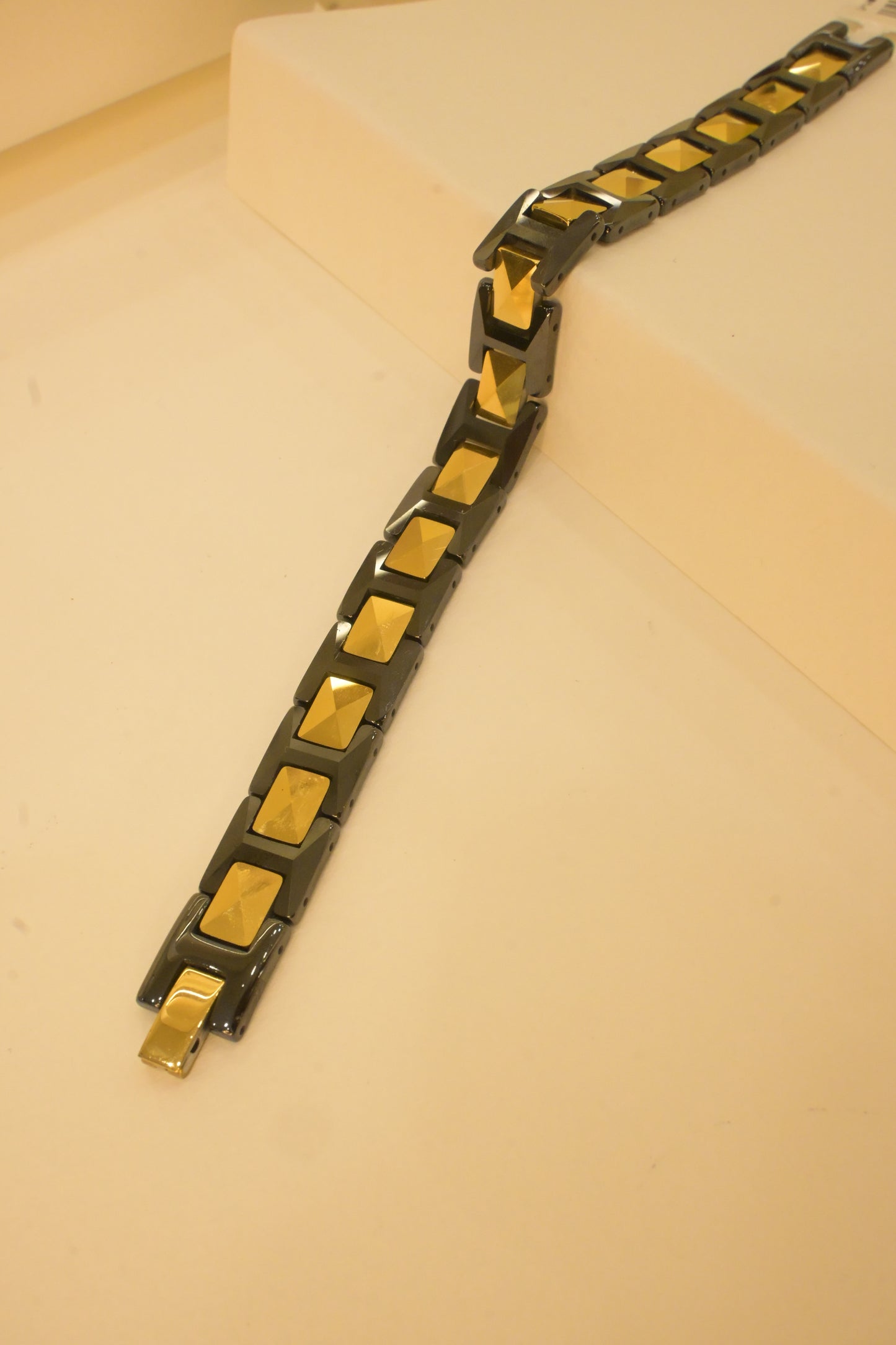 CERAMIC BRACELET