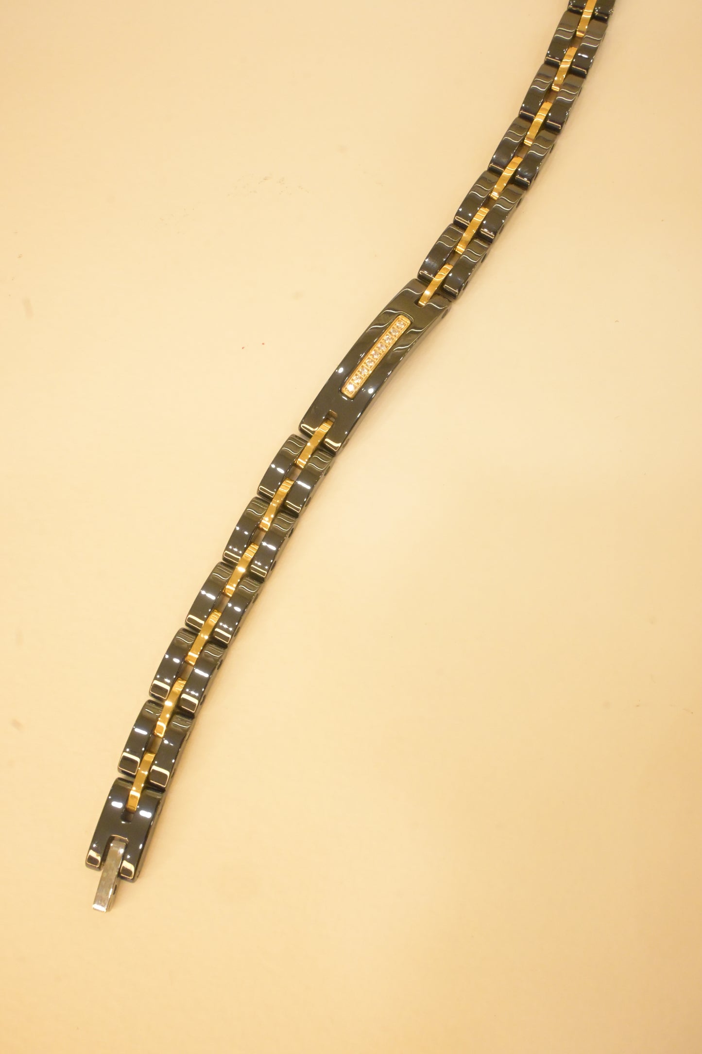 BLACK CERAMICC BRACELET