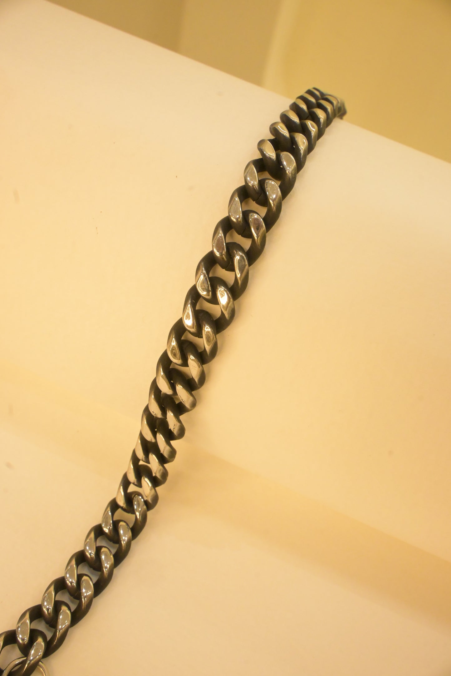 BLACK SILVER BRACELET