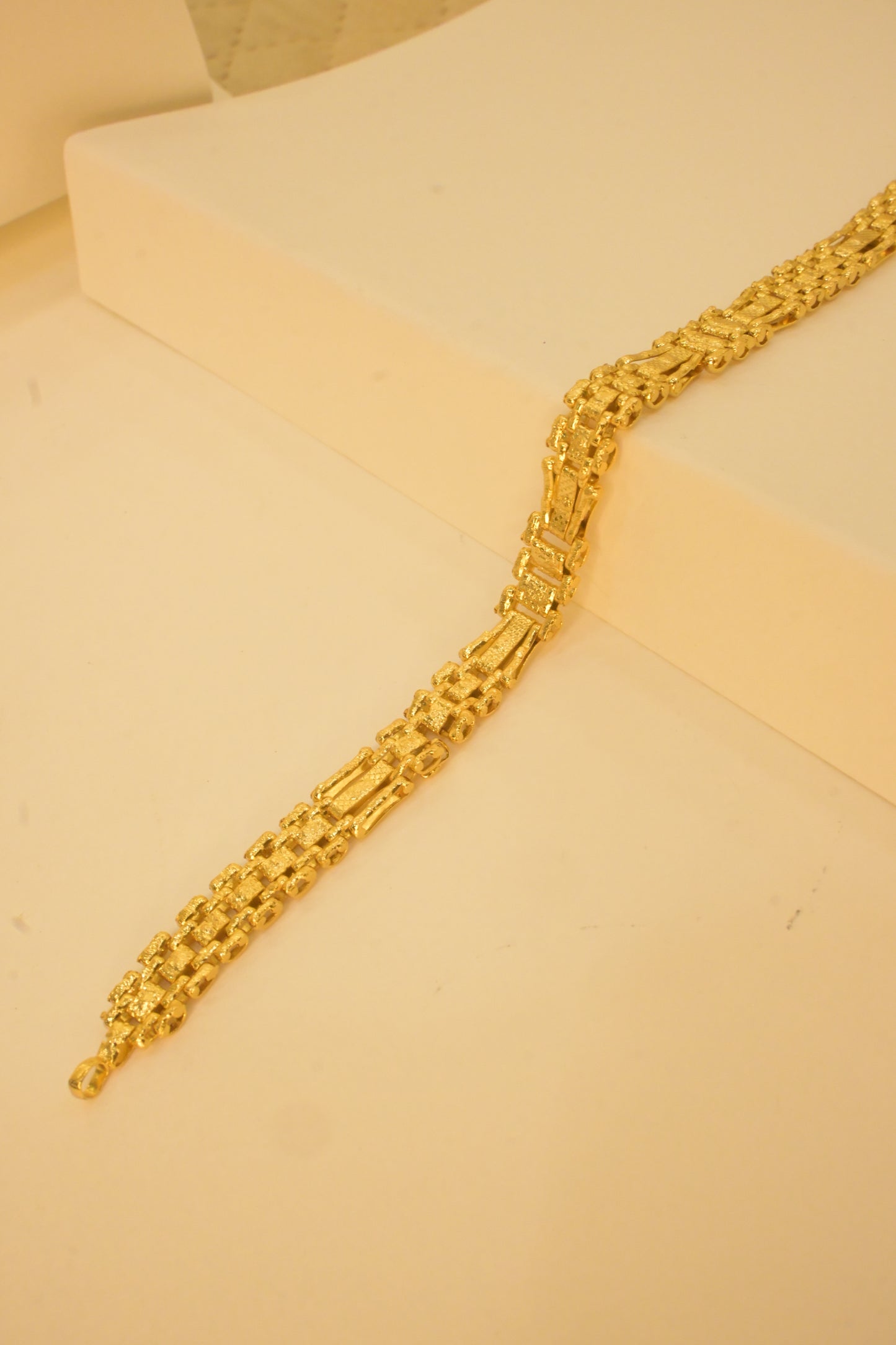 GOLD PLATED BRACELET