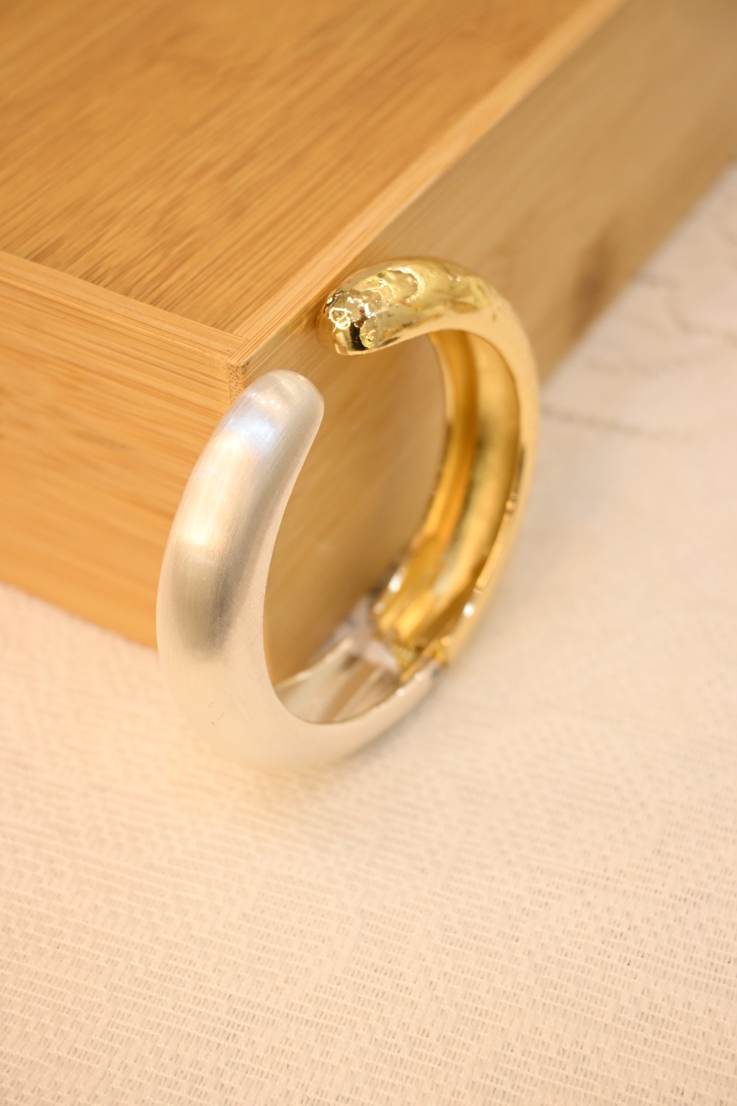 DUAL TONE PLATED BRACELET