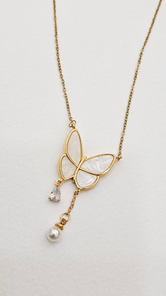 GOLD PLATED PENDANT