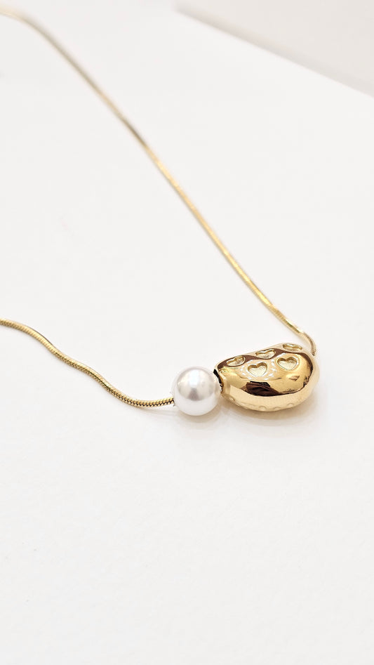GOLD PLATED PENDANT