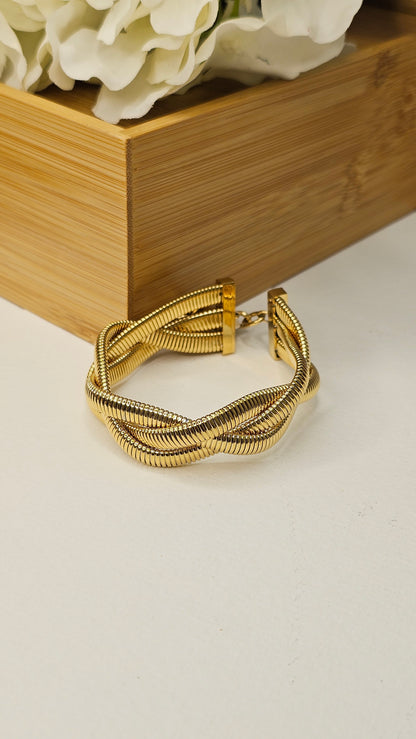 GOLD PLATED BRACELET