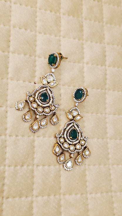 MOISSANITE NECLACE SET WITH MANG TIKA