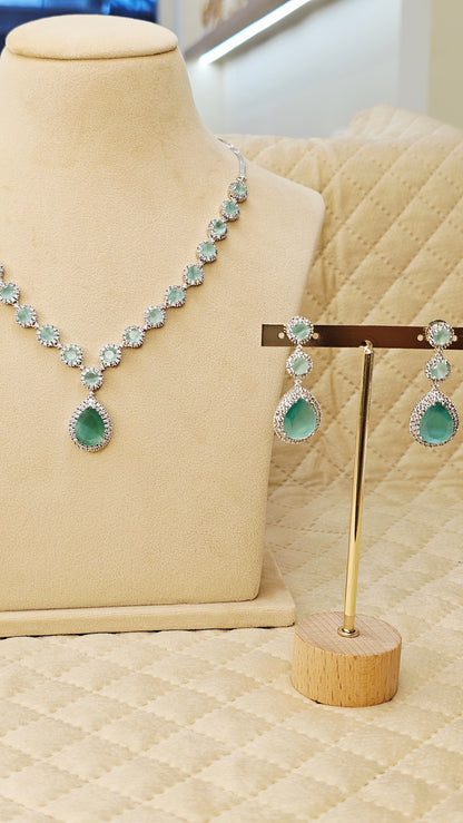 NECKLACE SET ZIRCONIA