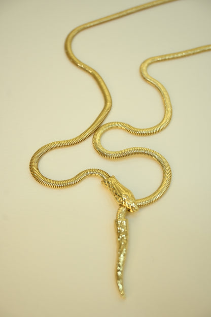 SNAKE NECKLACE