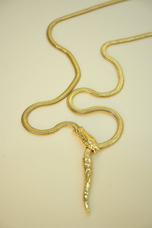 SNAKE NECKLACE