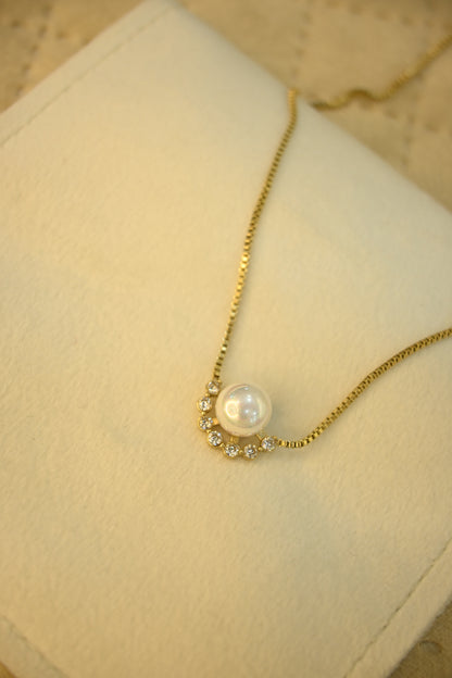 PEARL DIAMOND NECKLACE