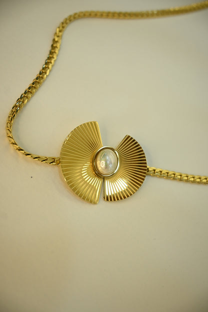 FLOWER PENDANT